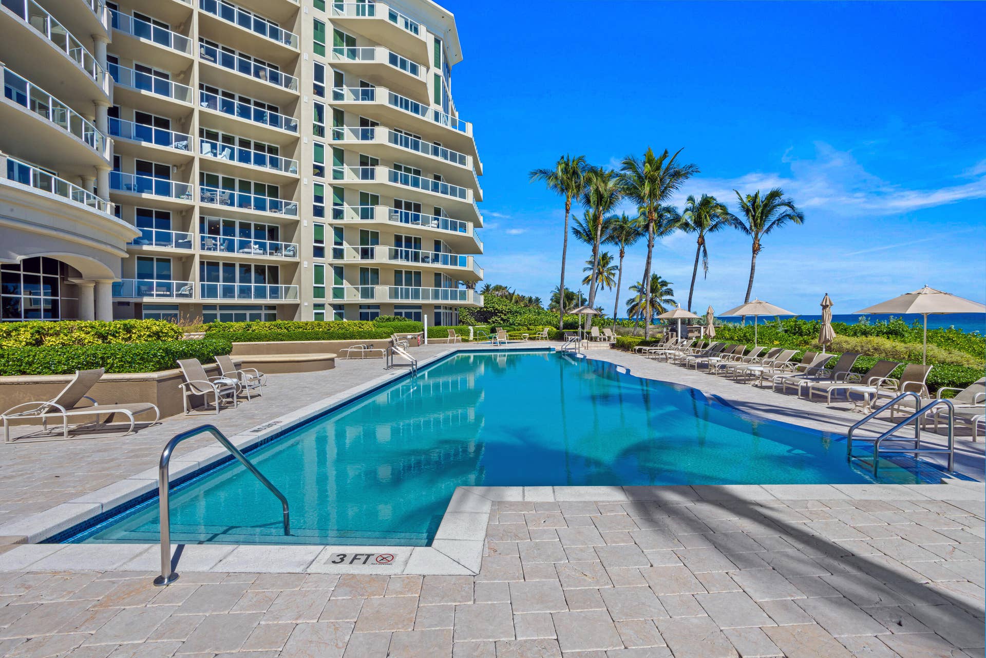 1063 Hillsboro Mile, #403, Hillsboro Beach, FL 33062 POOL TO OCEAN