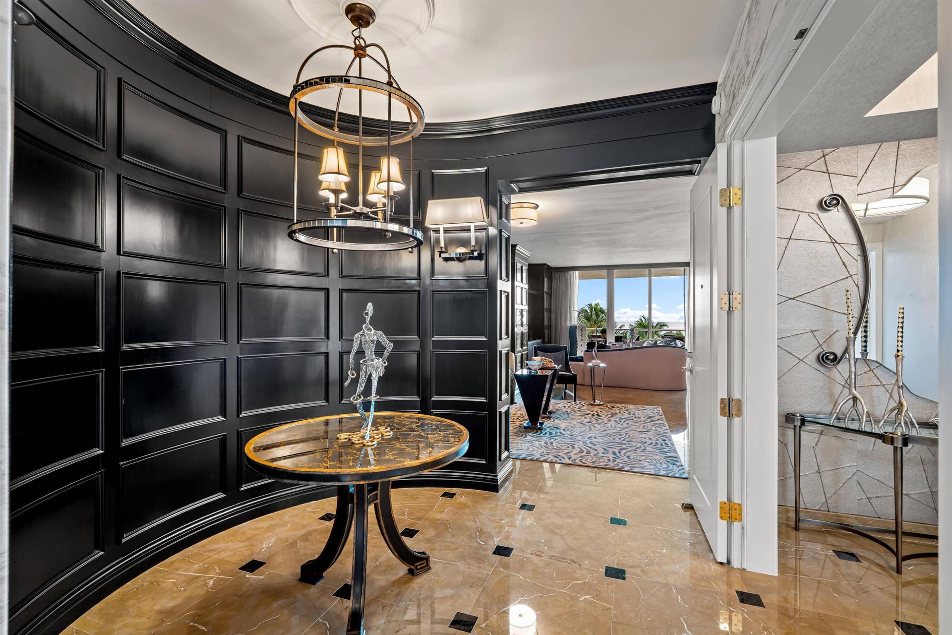 1063 Hillsboro Mile, #403, Hillsboro Beach, FL 33062 FOYER
