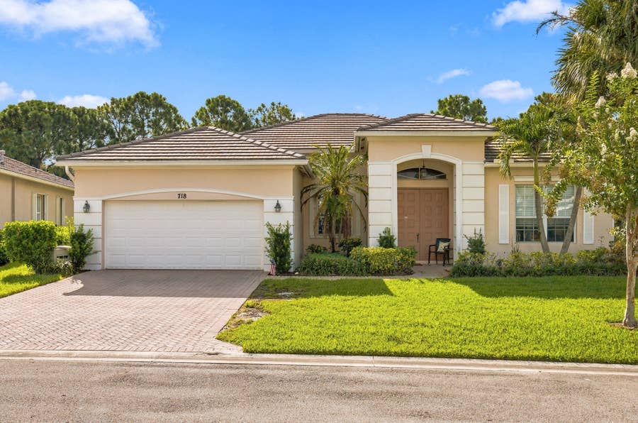 Property photo for 718 SW MYAKKA RIVER, Port St Lucie, FL