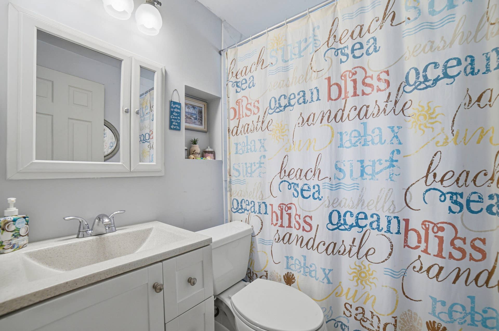 4269 SW 50TH Street, Dania Beach, FL 33314 Bathroom