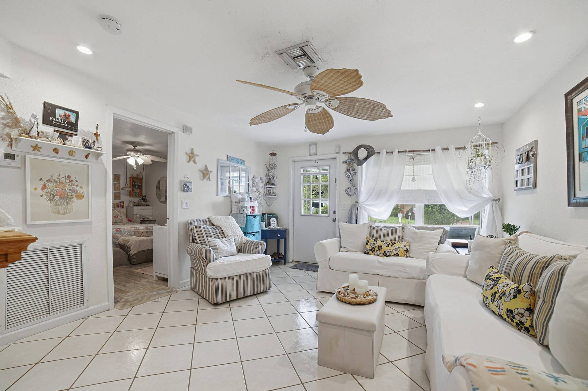 4269 SW 50TH Street, Dania Beach, FL 33314 Livingroom-B