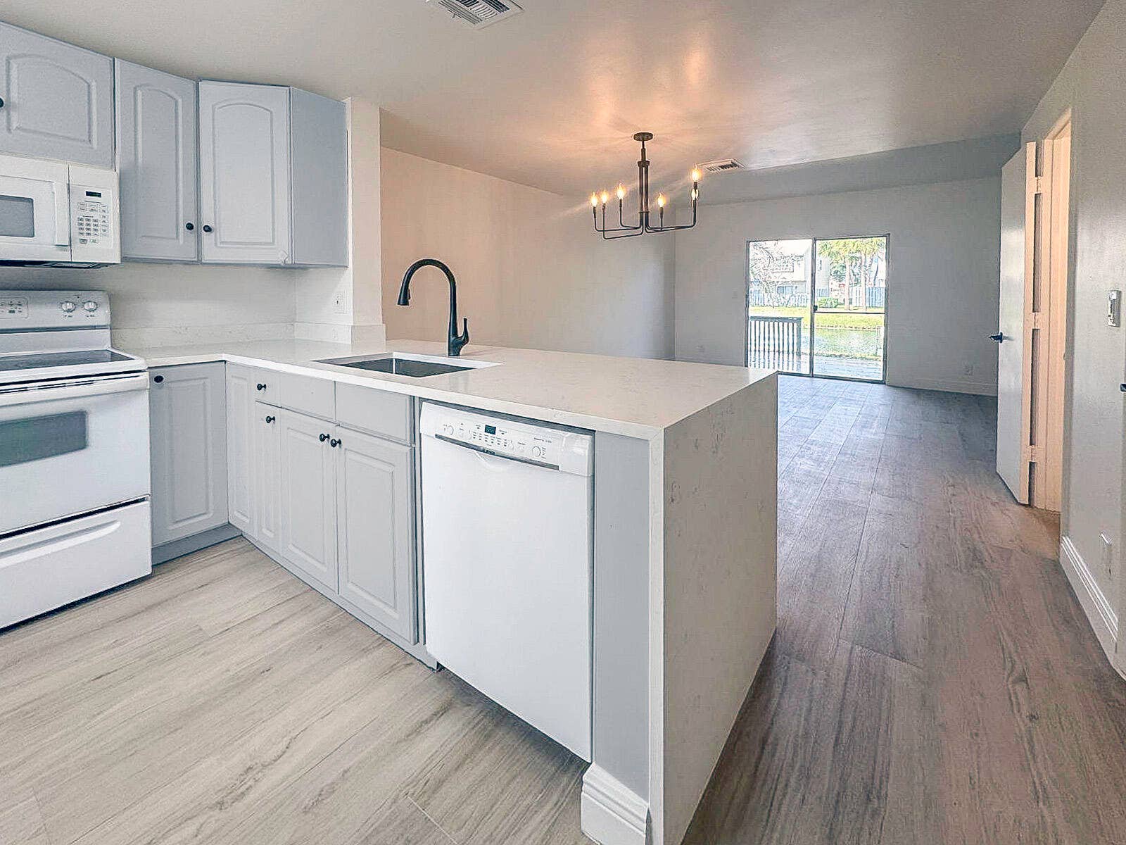 153 SW 3RD Street, Pompano Beach, Pompano Beach, FL 33060 kitchen-waterfall
