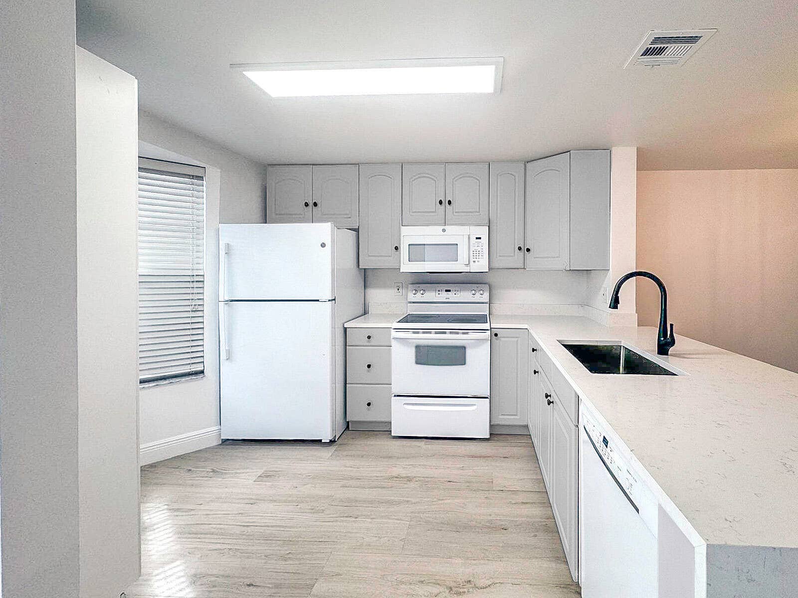 153 SW 3RD Street, Pompano Beach, Pompano Beach, FL 33060 ground-kitchen-grey-extended