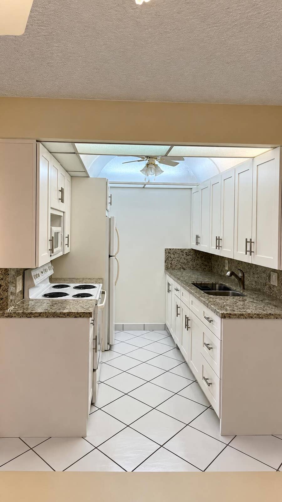 Property photo for 2154 CAMBRIDGE G, Deerfield Beach, FL