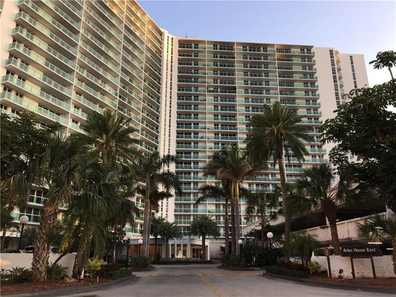 Property photo for 100 Bayview Drive, #1826, Sunny Isles Beach, FL