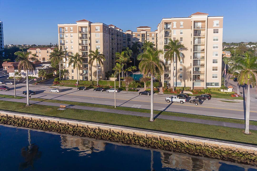 1801 N Flagler Drive, #603, West Palm Beach, FL 33407 FLAGLER-POINTE-041