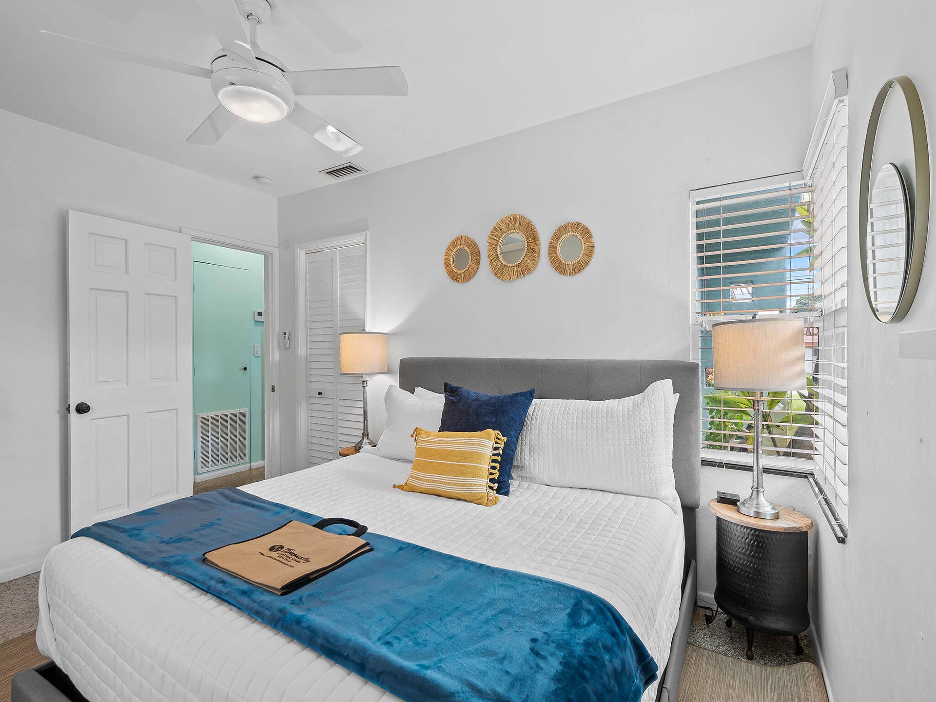 1711 NE 18TH Avenue, Fort Lauderdale, FL 33305 DSC_3167