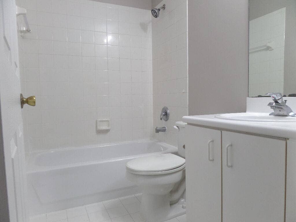 2nd Bathroom