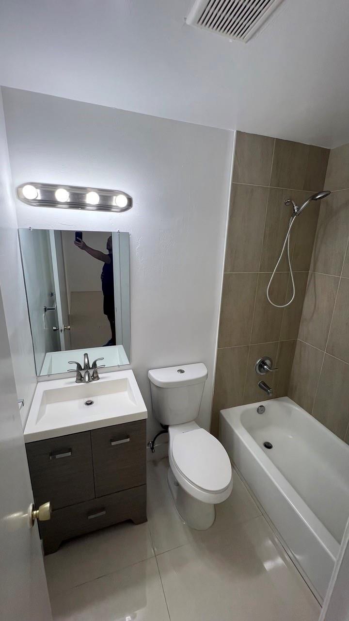 220 SE 22nd Avenue, #Unit 2, Pompano Beach, FL 33062 Photo 13