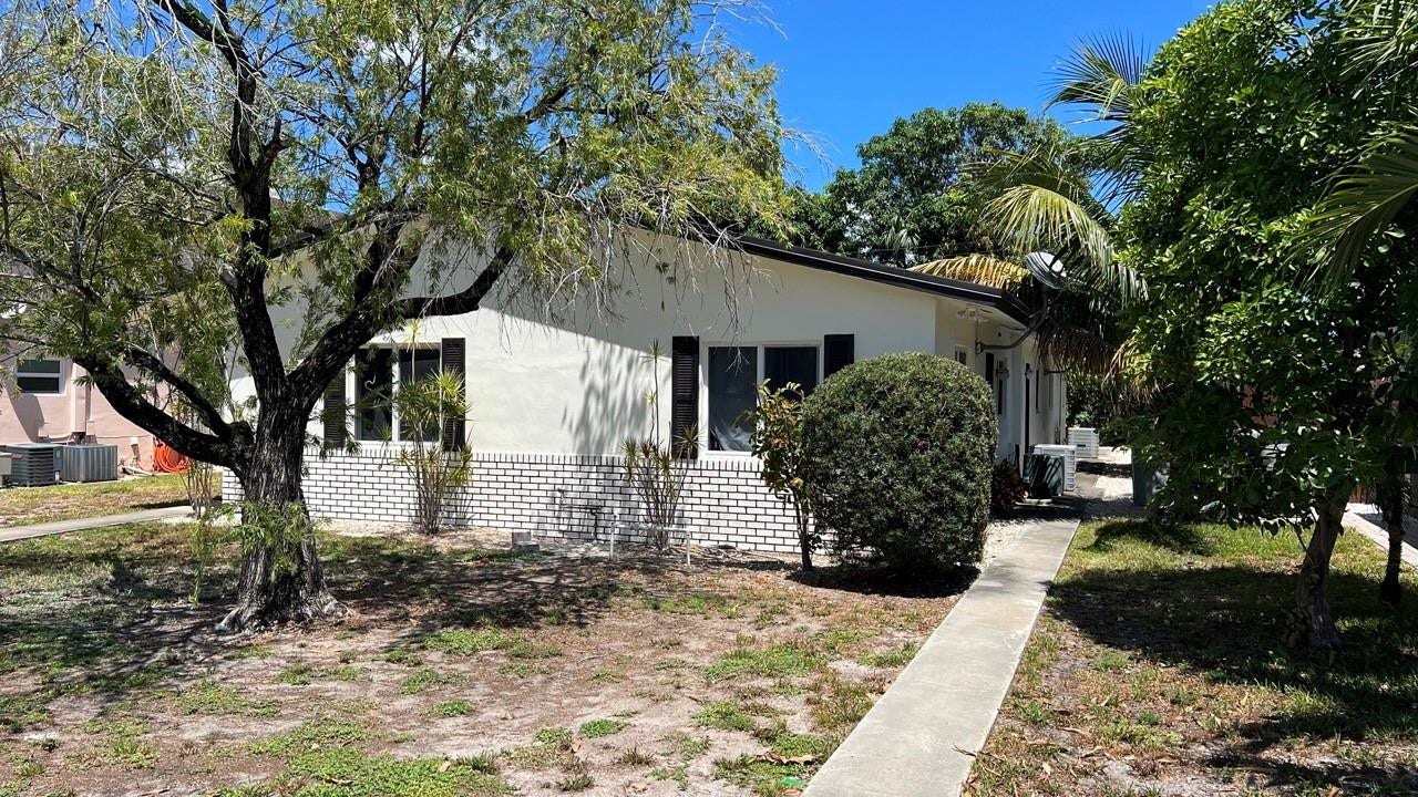 220 SE 22nd Avenue, #Unit 2, Pompano Beach, FL 33062 Photo 18