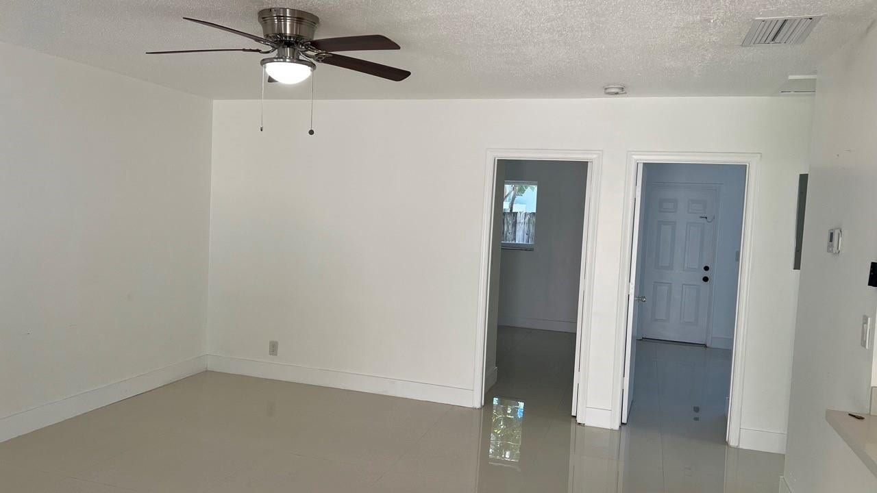 220 SE 22nd Avenue, #Unit 2, Pompano Beach, FL 33062 Photo 4