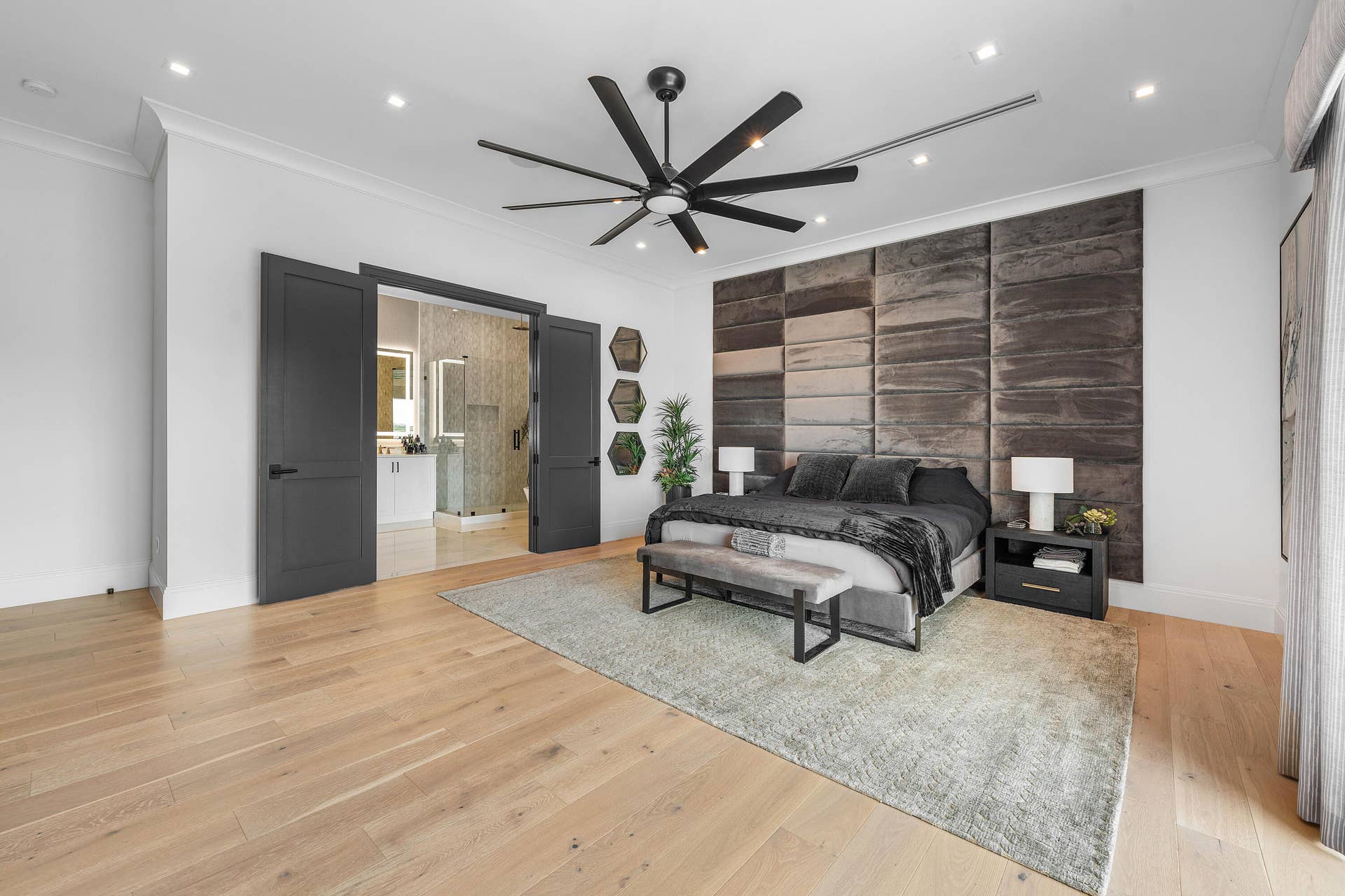 12898 S Shore Drive, Palm Beach Gardens, FL 33410 Master Suite