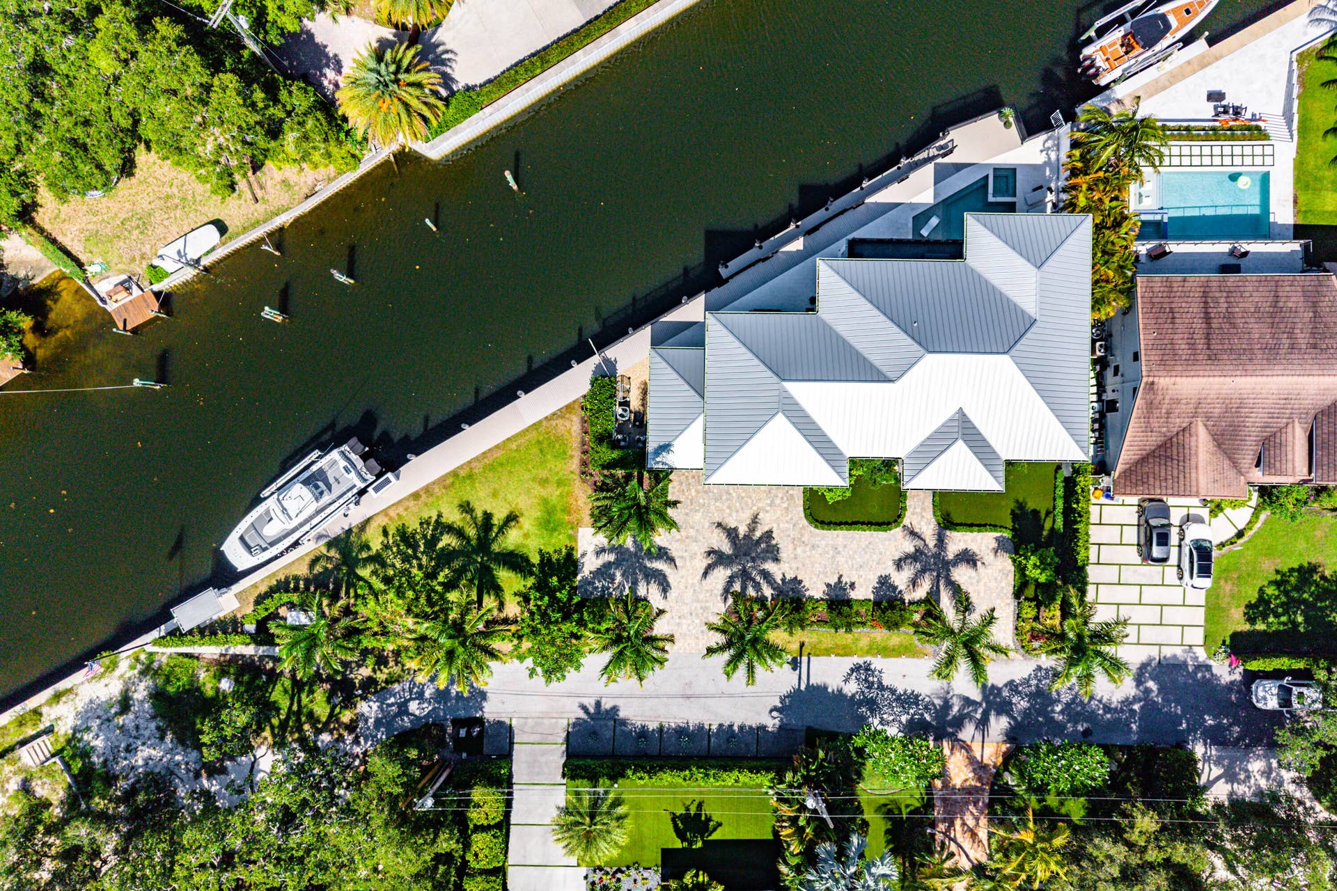 12898 S Shore Drive, Palm Beach Gardens, FL 33410 Aerial View