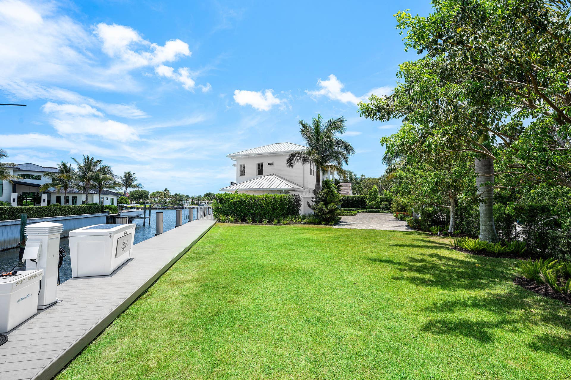 12898 S Shore Drive, Palm Beach Gardens, FL 33410 Plenty of room for your kids, pets, guest house, you name it.