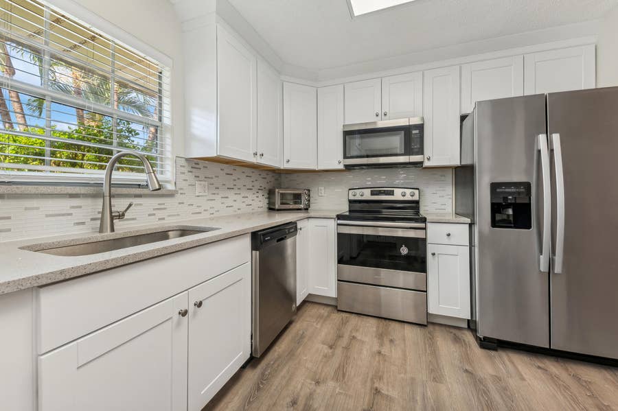 Property photo for 118 Amherst Lane, Lake Worth, FL