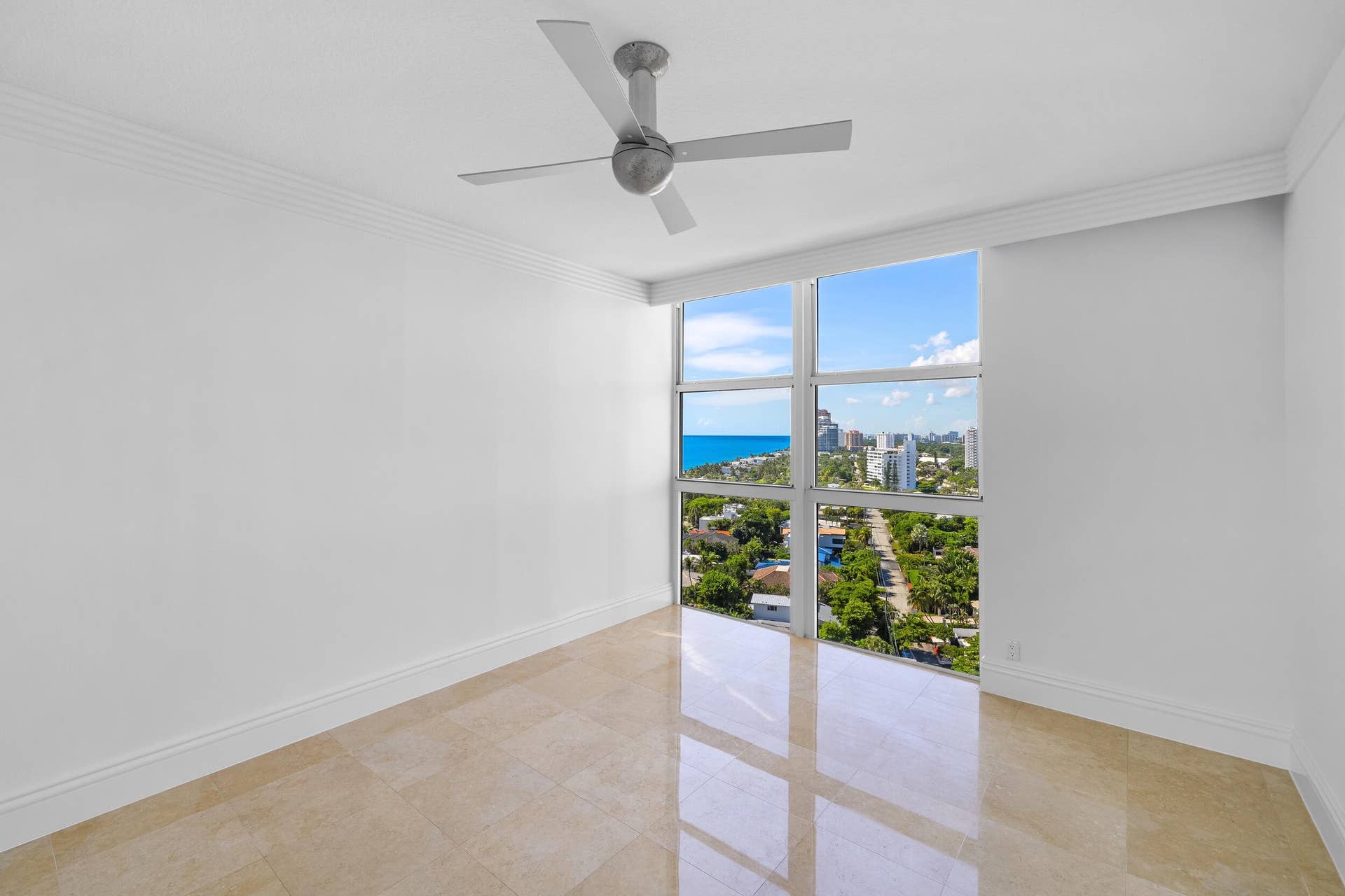 3100 N Ocean Boulevard, #1610, Fort Lauderdale, FL 33308 Ocean & City Views