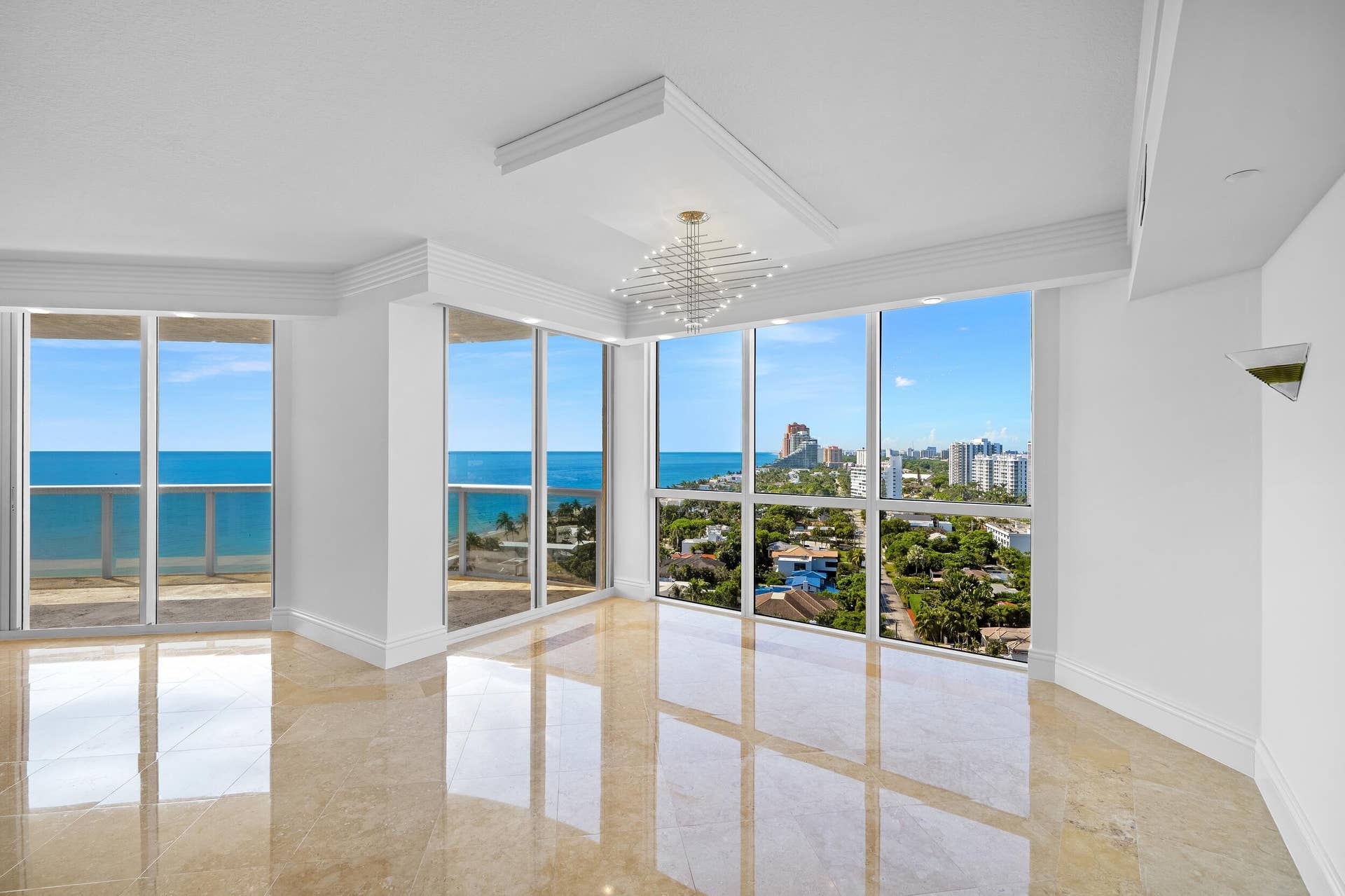 3100 N Ocean Boulevard, #1610, Fort Lauderdale, FL 33308 Dining area