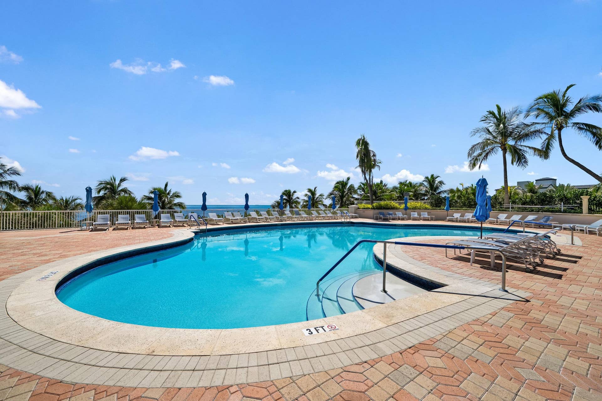 3100 N Ocean Boulevard, #1610, Fort Lauderdale, FL 33308 Pool viewing ocean
