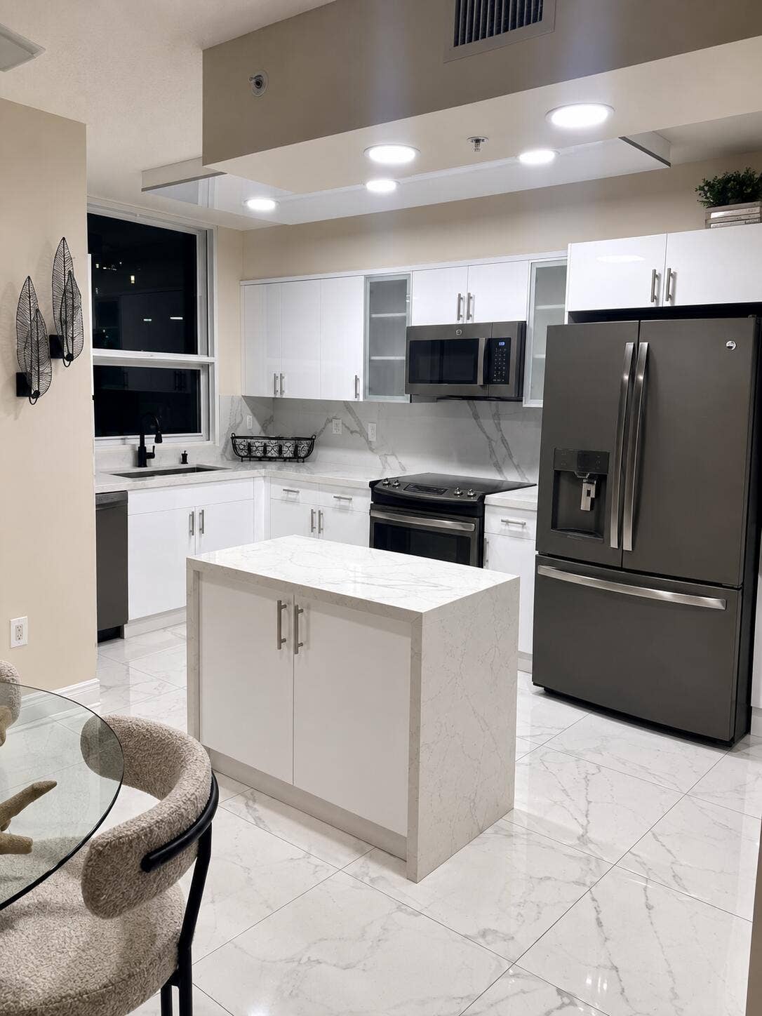 610 W LAS OLAS Boulevard, #517N, Fort Lauderdale, FL 33312 5f5ed9a1-1b28-47be-8c0f-d19a6fe78195