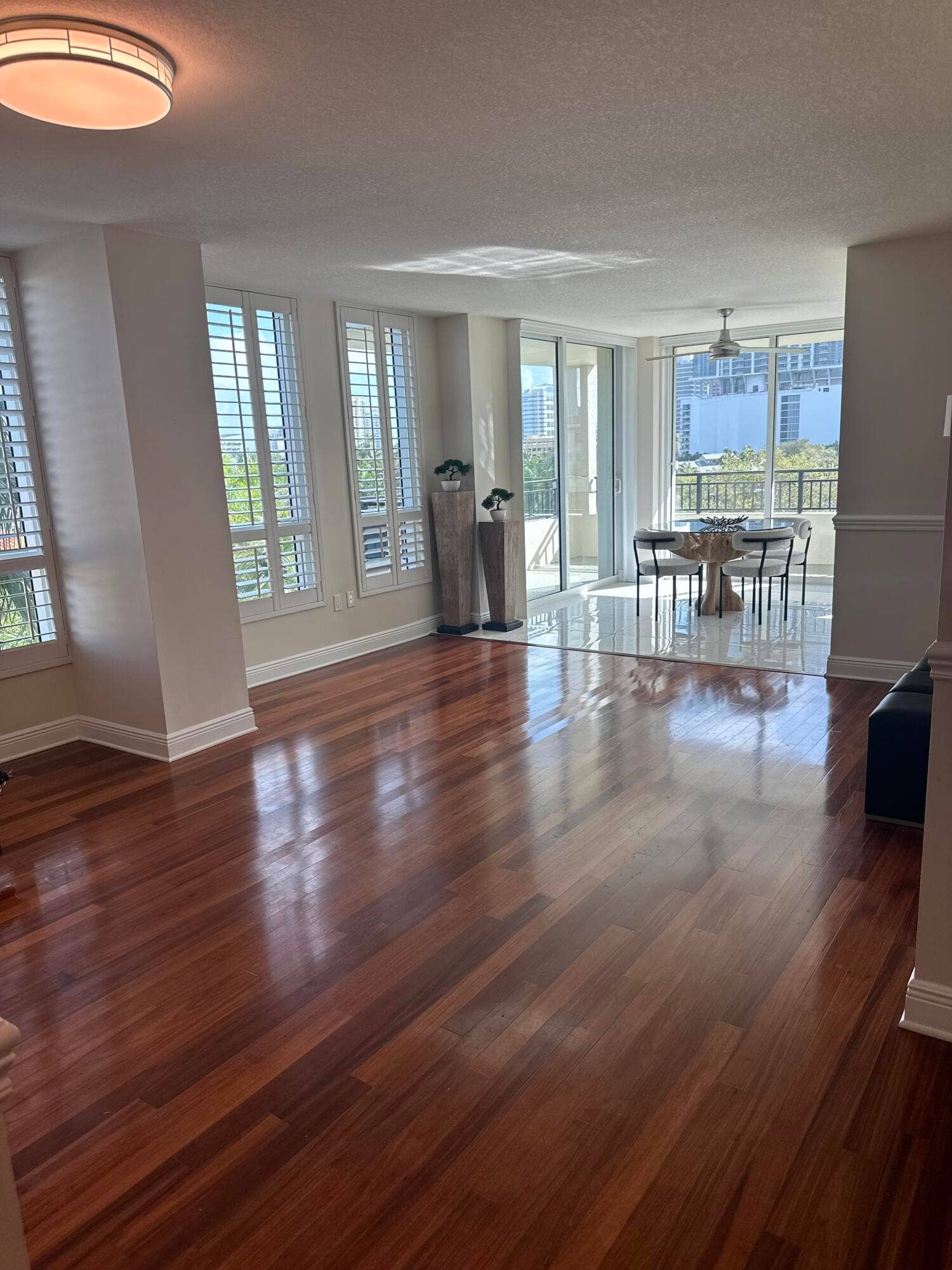 610 W LAS OLAS Boulevard, #517N, Fort Lauderdale, FL 33312 IMG_2001