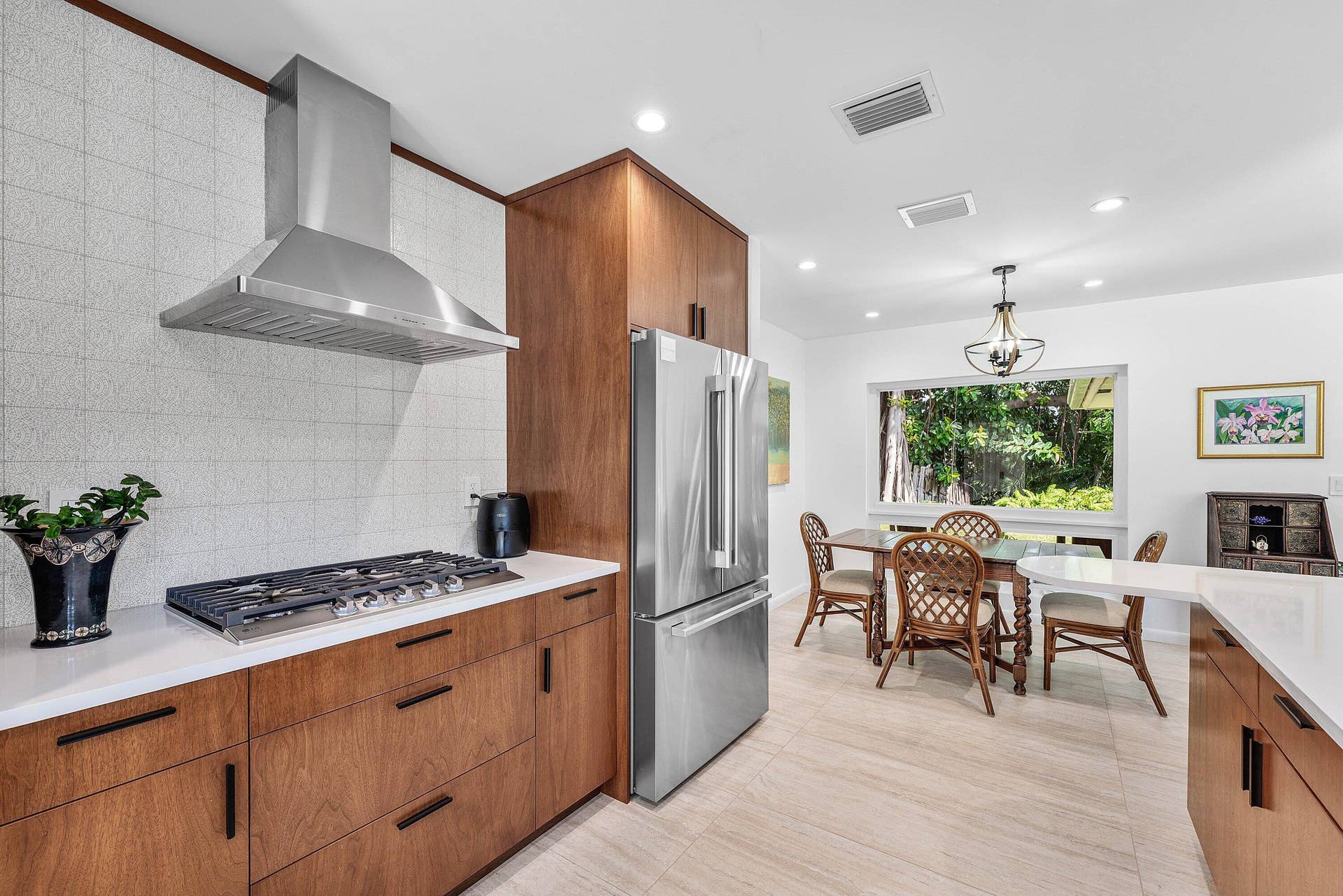 545 NW 7th Street, Boca Raton, FL 33432 Kitchen