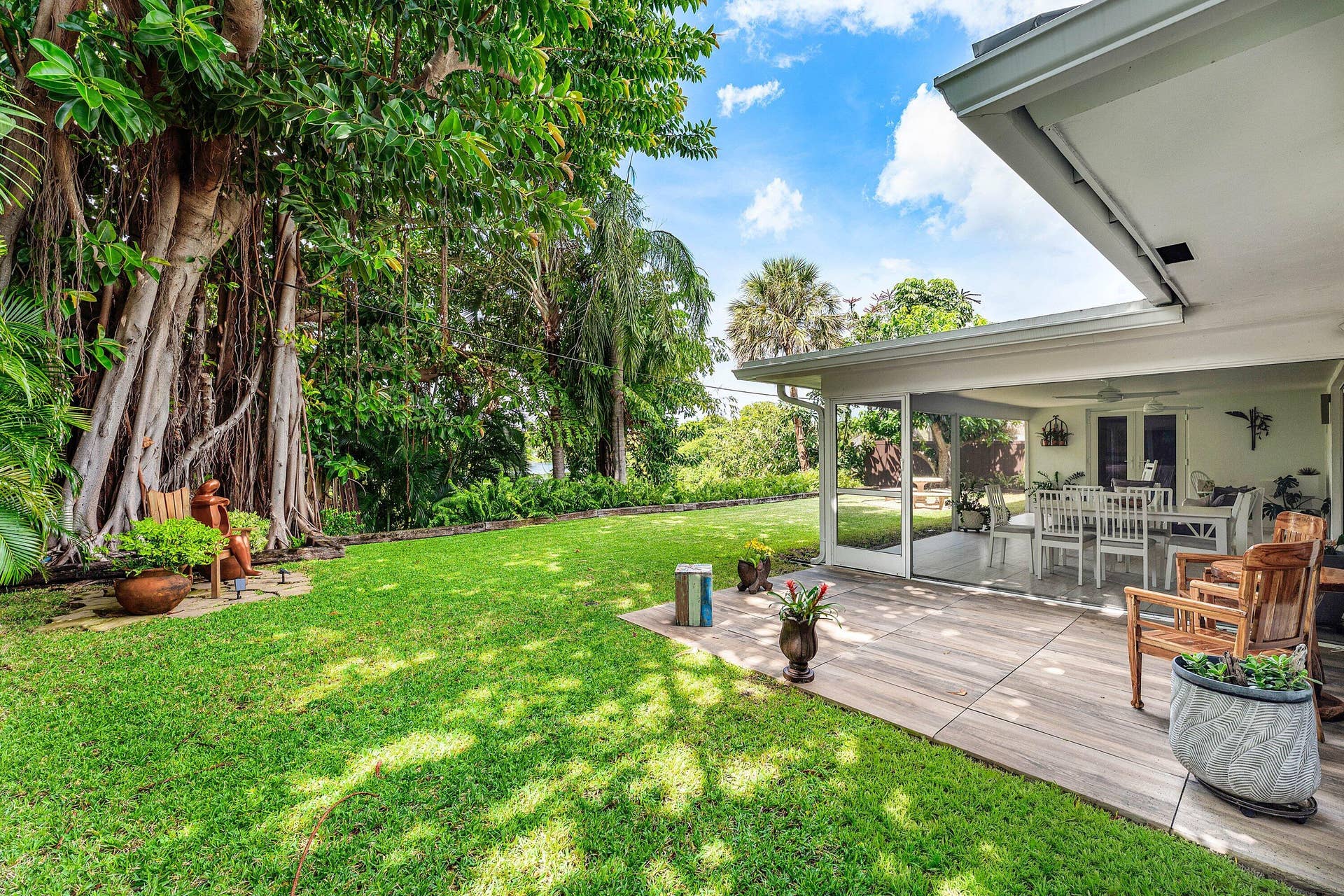 545 NW 7th Street, Boca Raton, FL 33432 Backyard