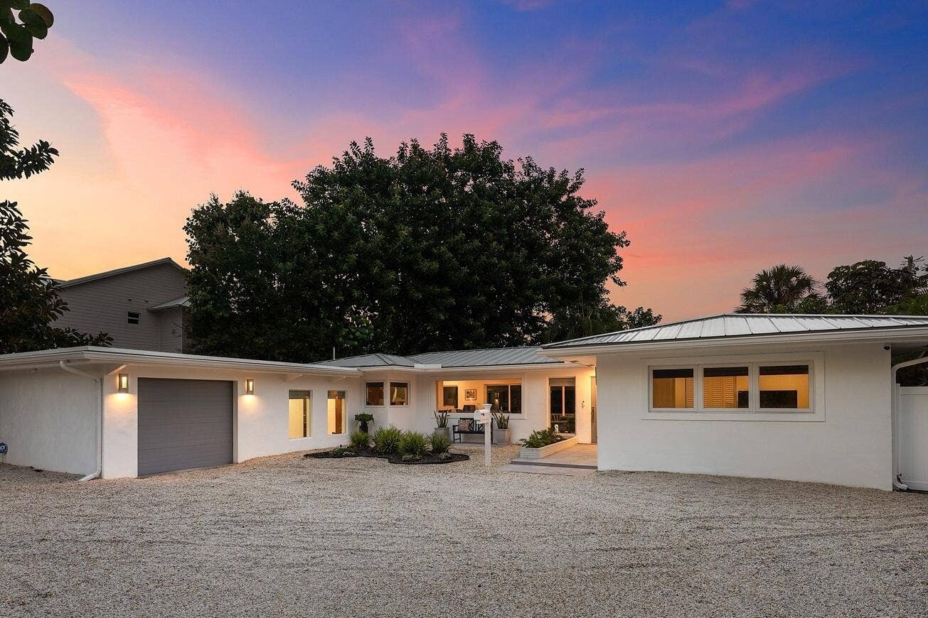 545 NW 7th Street, Boca Raton, FL 33432 house_twilight_cropped_same_aspect