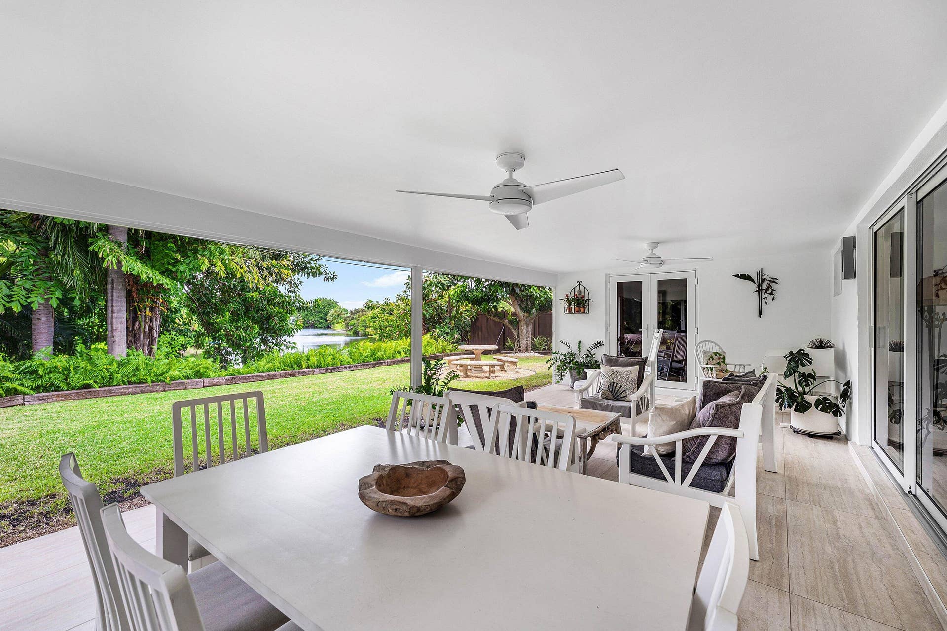 545 NW 7th Street, Boca Raton, FL 33432 Patio