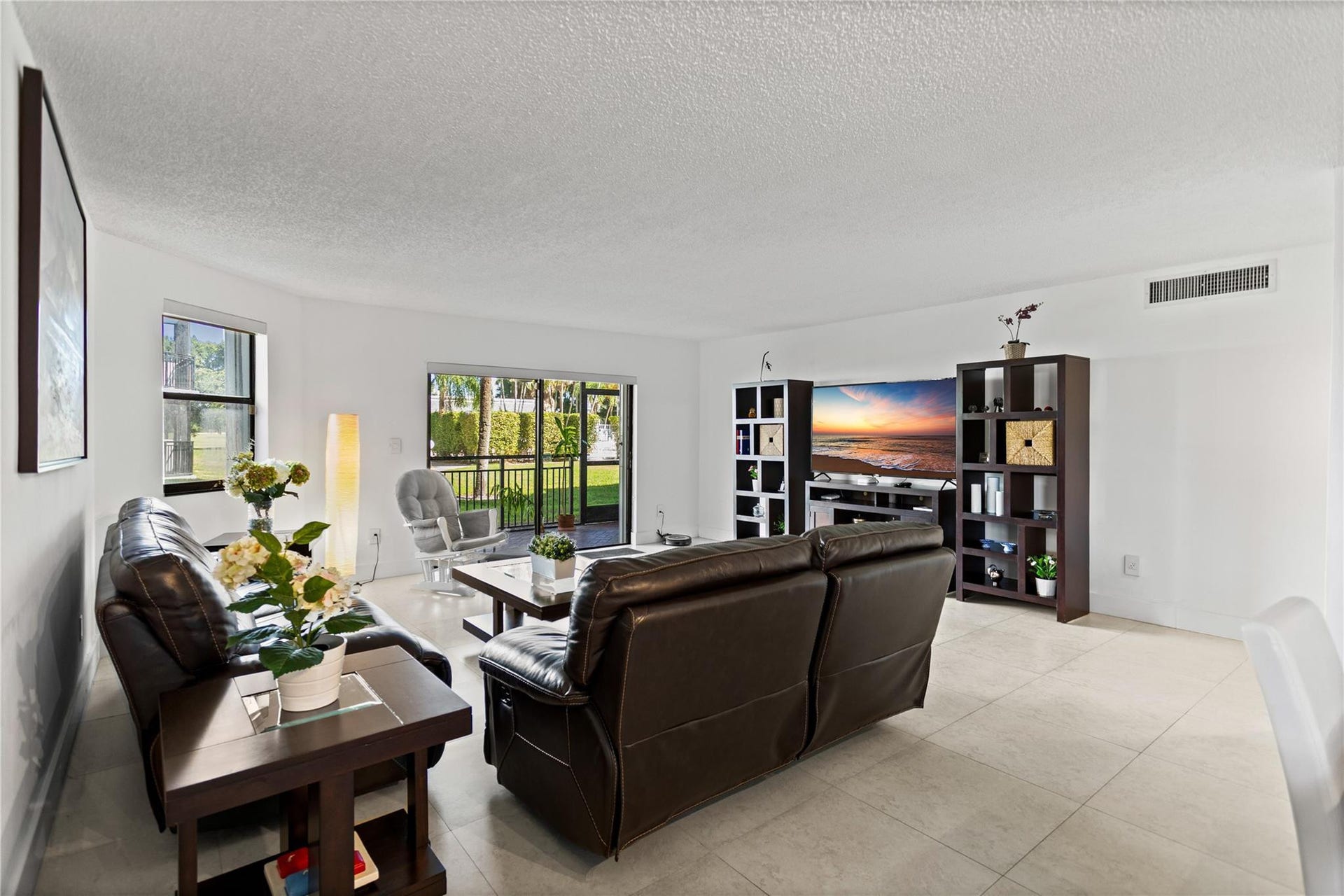 16051 Blatt Boulevard, #101, Weston, FL 33326 Photo 22