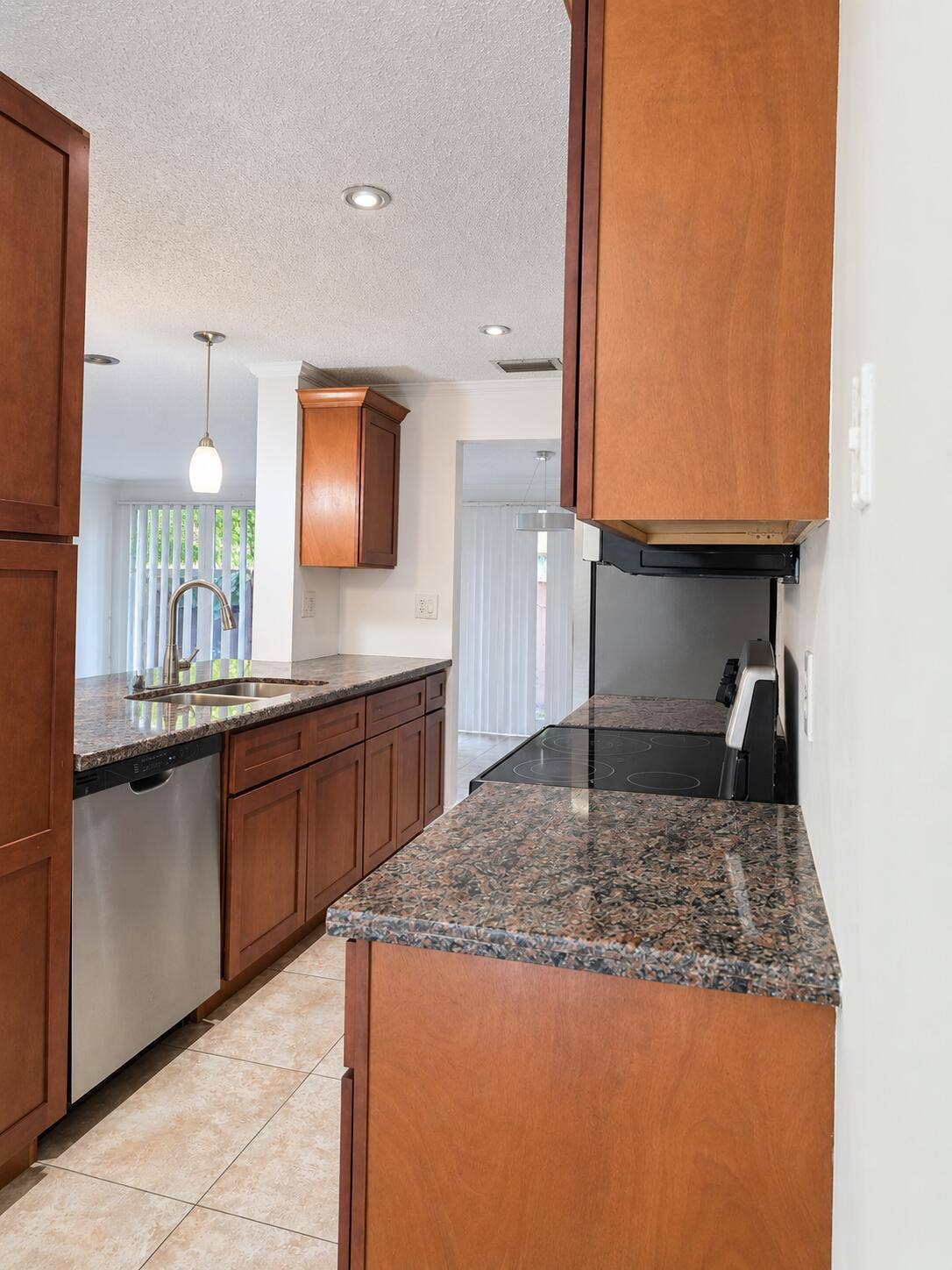 838 NW 82ND Avenue, #2, Plantation, FL 33324 16461