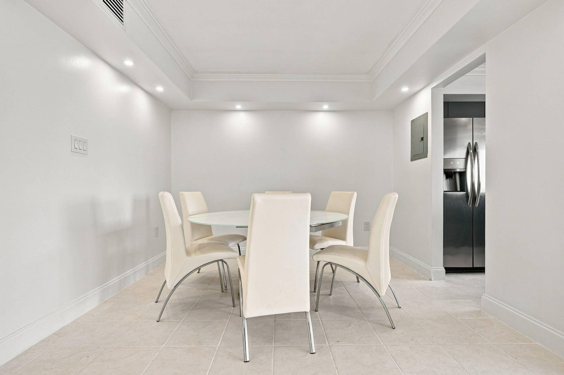 8-web-or-mls-18021-biscayne-blvd-901