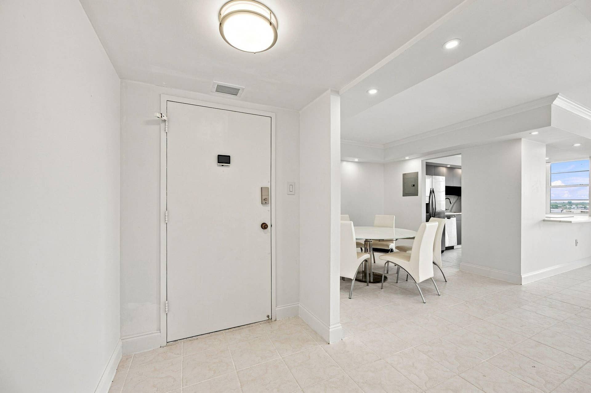 3-web-or-mls-18021-biscayne-blvd-901