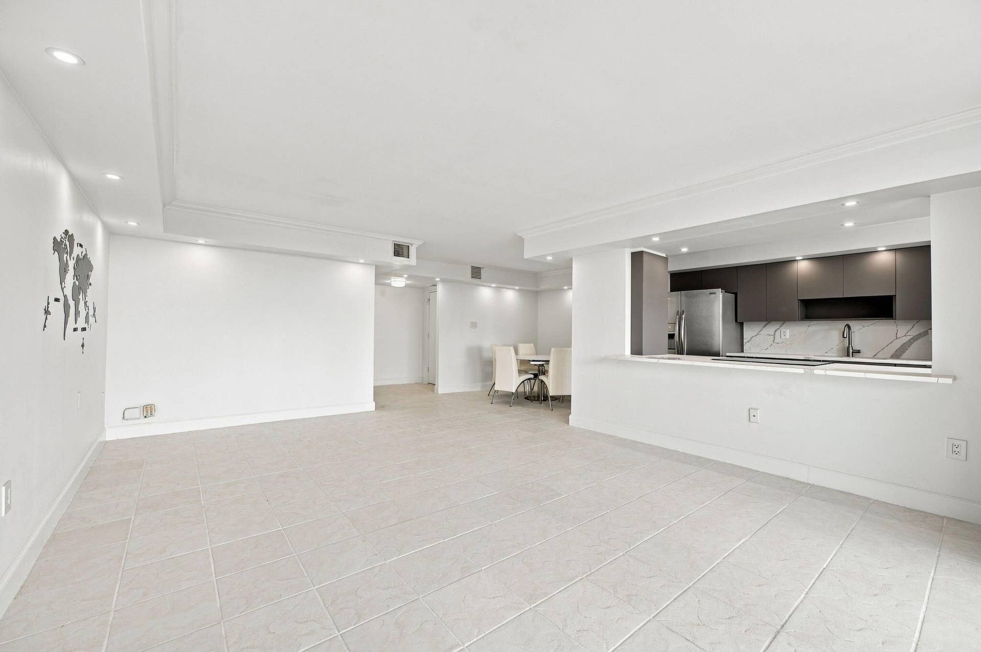 7-web-or-mls-18021-biscayne-blvd-901