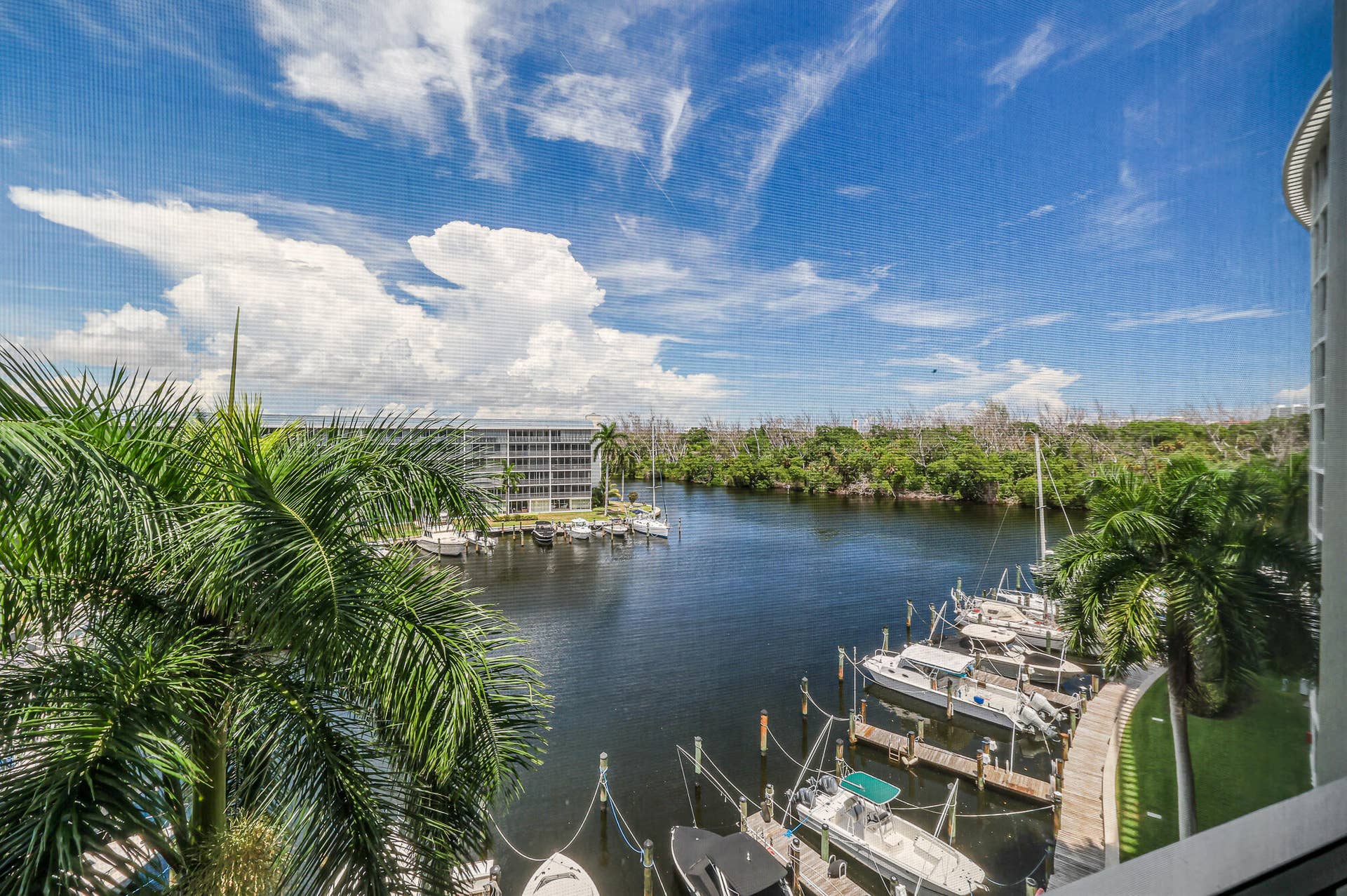 1523 E Hillsboro Blvd #634-25