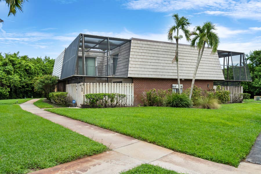 Property photo for 3190 SE BROOK Street, Stuart, FL