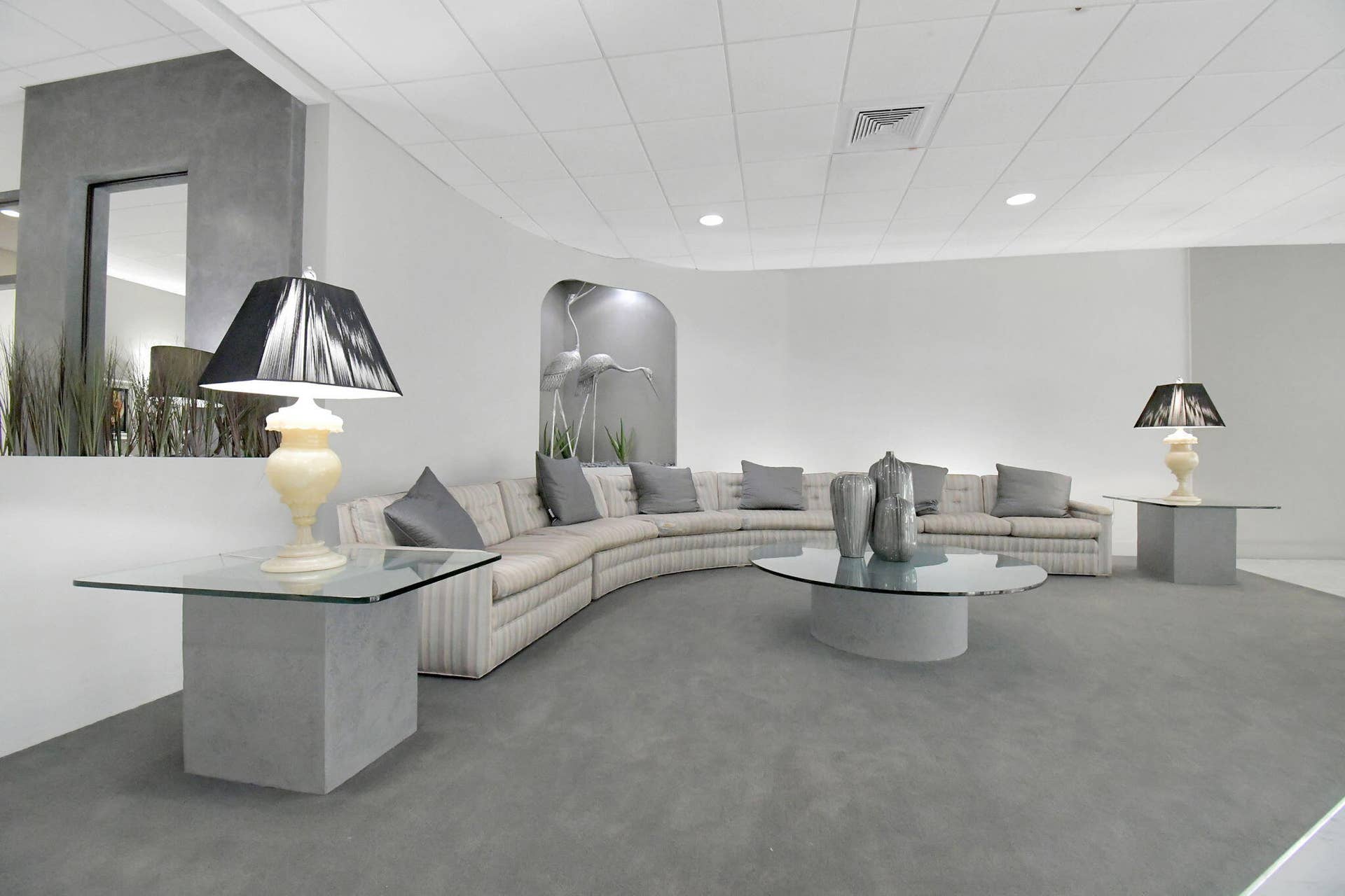3015 N Ocean Boulevard, #17B, Fort Lauderdale, FL 33308 Lobby