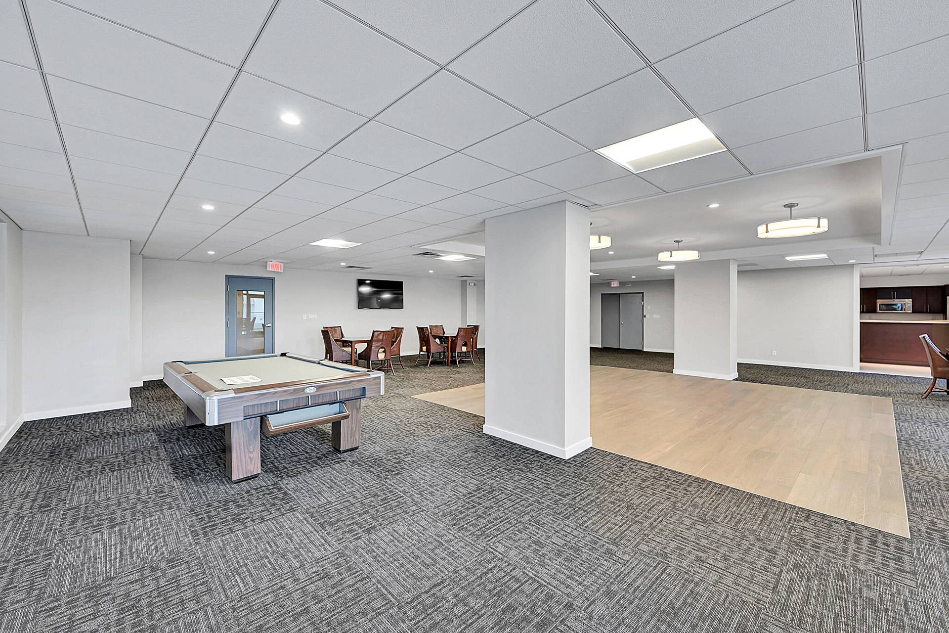 3015 N Ocean Boulevard, #17B, Fort Lauderdale, FL 33308 Clubroom