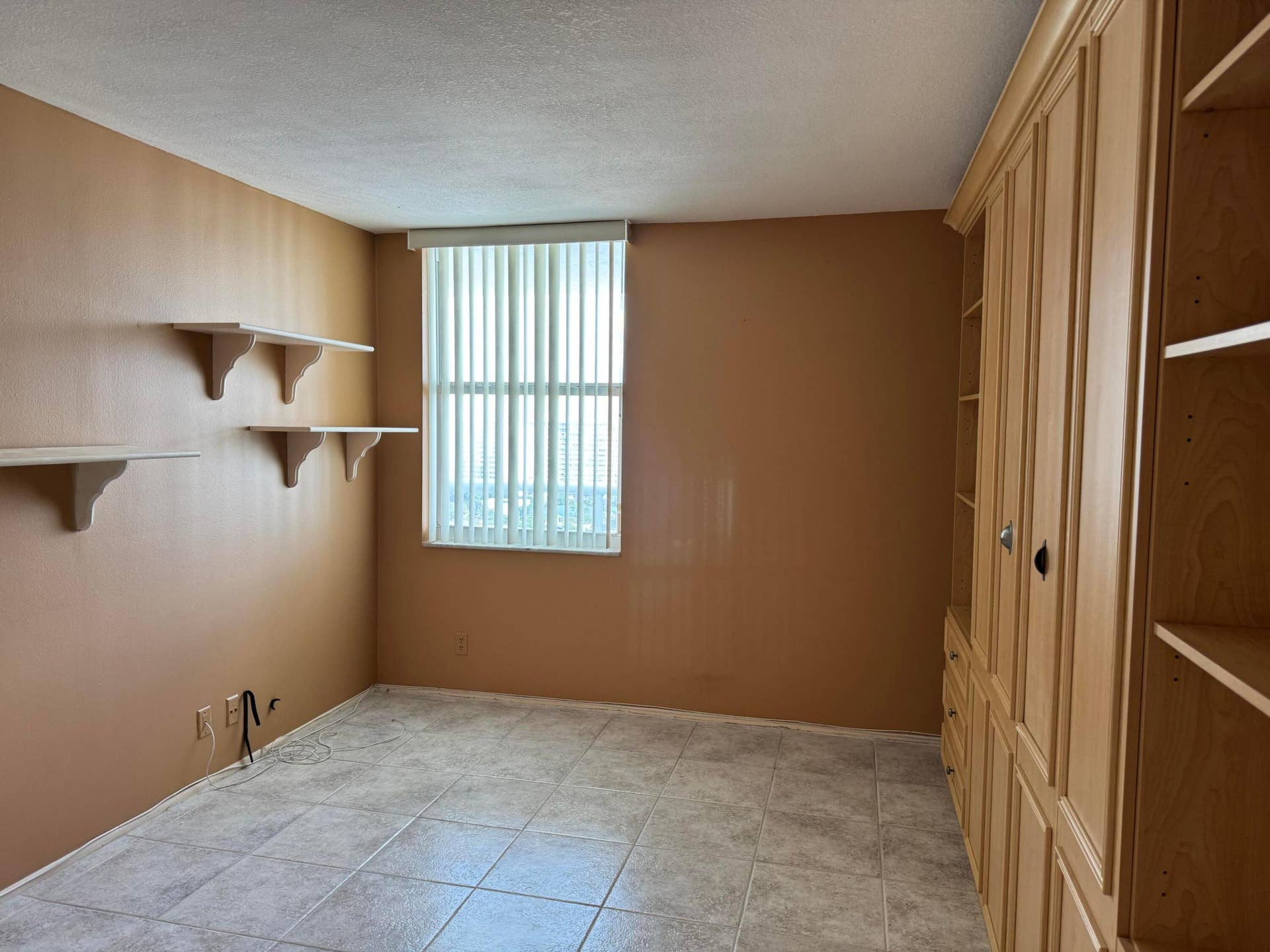 3015 N Ocean Boulevard, #17B, Fort Lauderdale, FL 33308 2nd bedroom