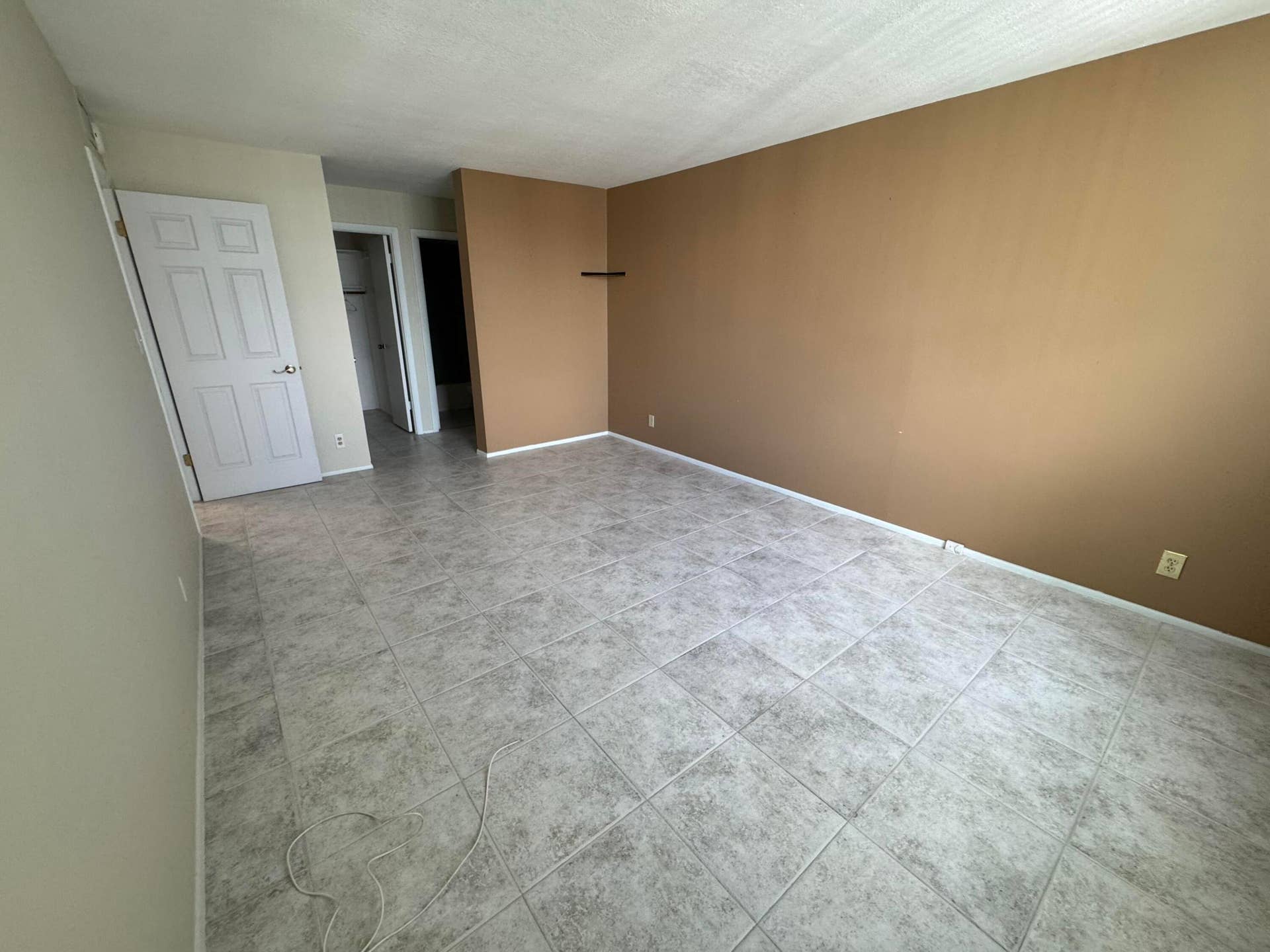 3015 N Ocean Boulevard, #17B, Fort Lauderdale, FL 33308 main bedroom
