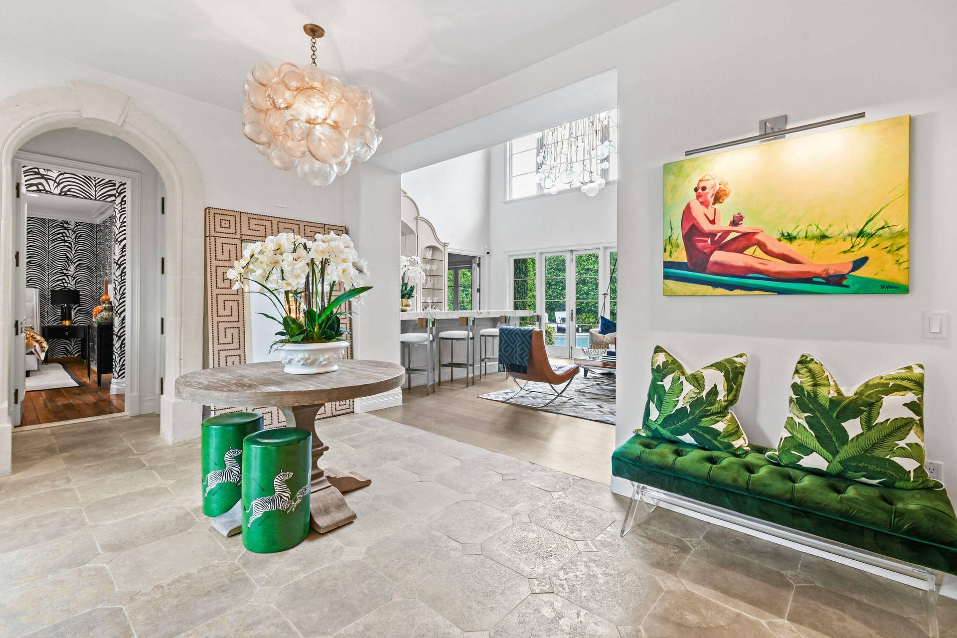 437 Chilean Avenue, Palm Beach, FL 33480 Foyer