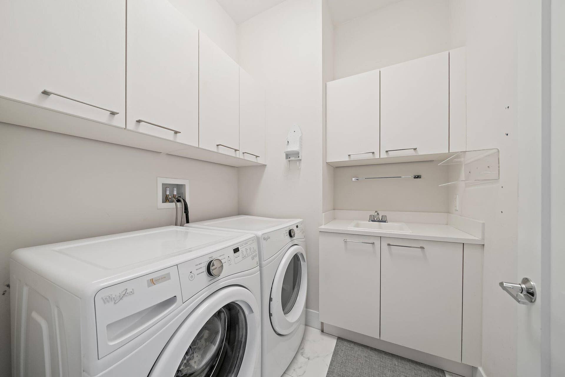 1 Water Club Way, #301, North Palm Beach, FL 33408 073-1WaterClubWay-301-NorthPalmBeach-SMA