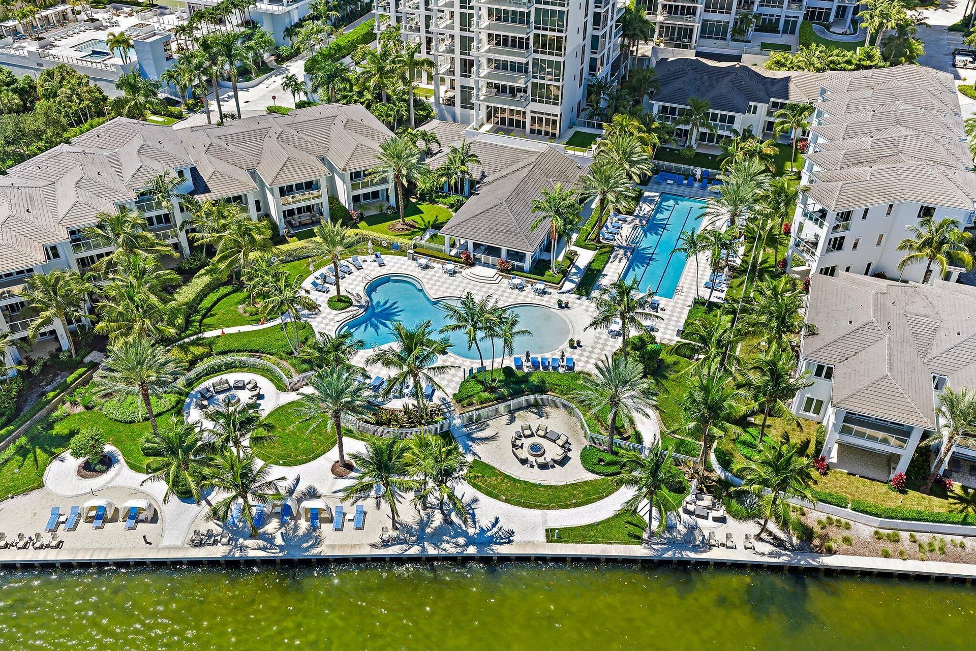 1 Water Club Way, #301, North Palm Beach, FL 33408 032-1WaterClubWay-301-NorthPalmBeach-SMA