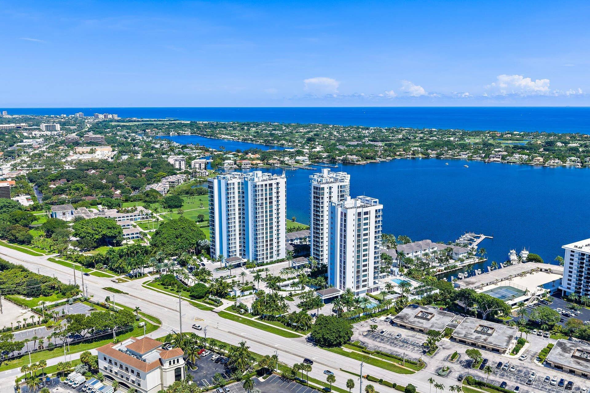 1 Water Club Way, #301, North Palm Beach, FL 33408 009-1WaterClubWay-301-NorthPalmBeach-SMA
