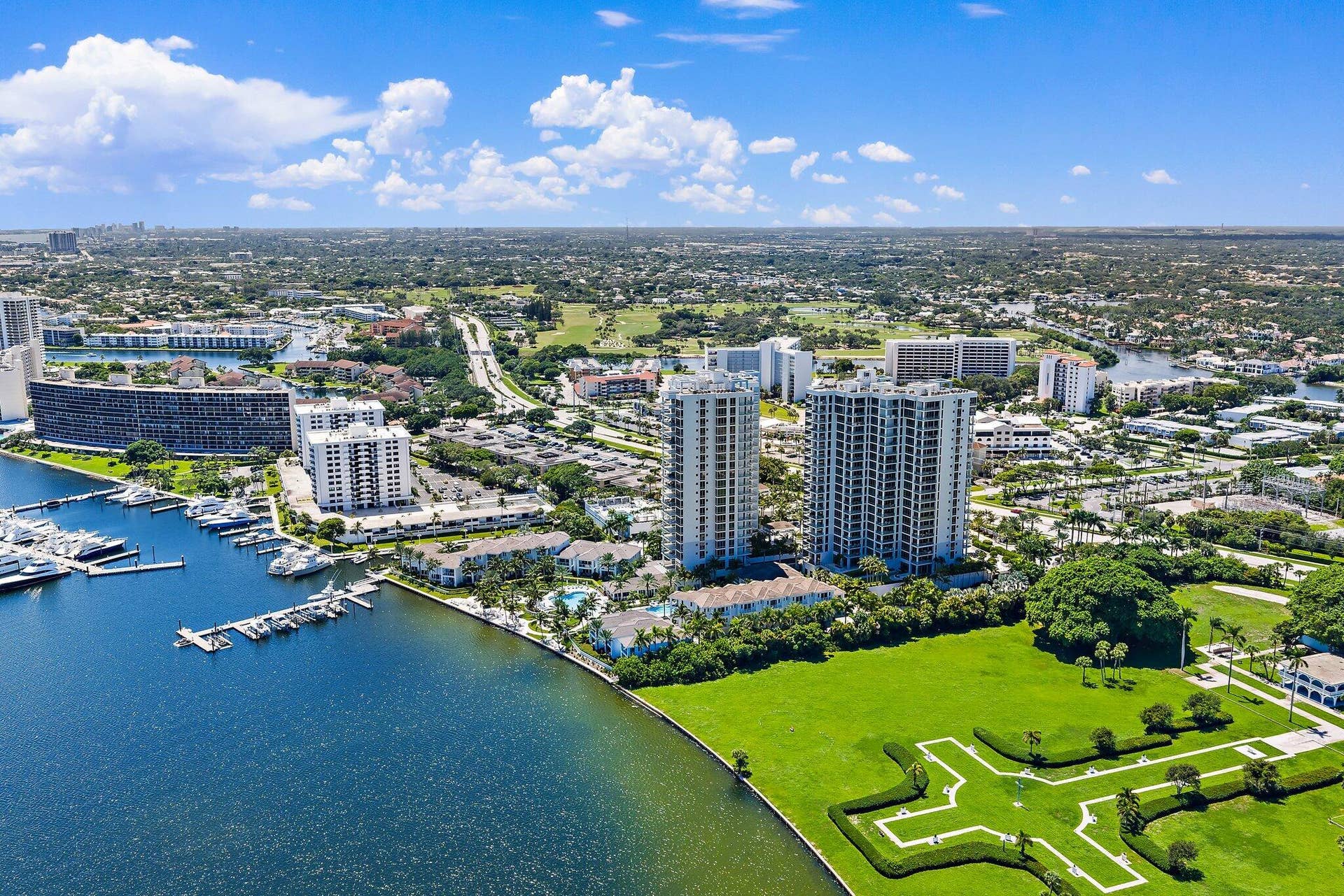 1 Water Club Way, #301, North Palm Beach, FL 33408 003-1WaterClubWay-301-NorthPalmBeach-SMA