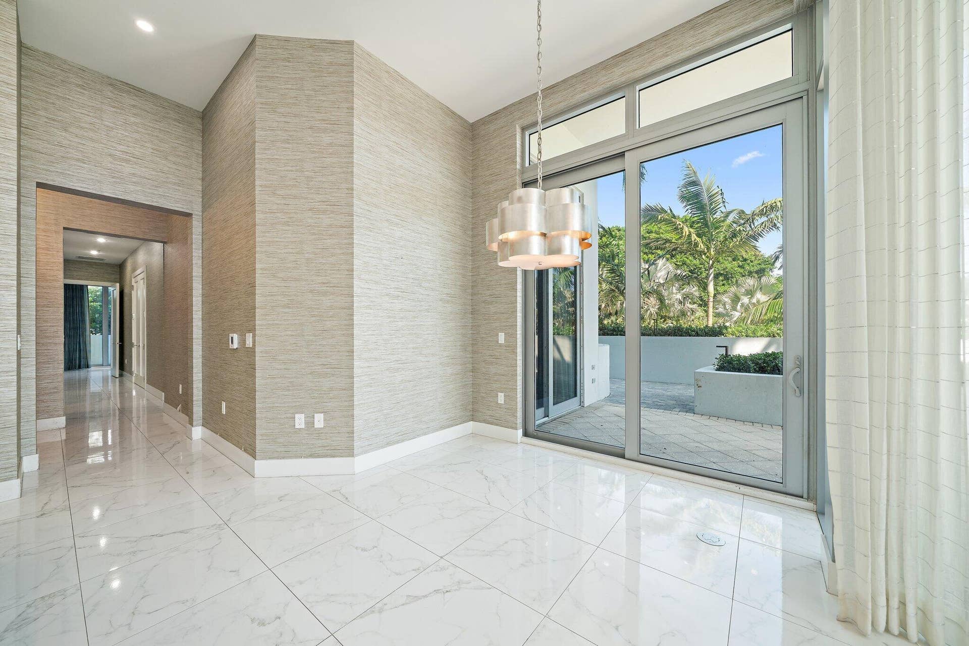 1 Water Club Way, #301, North Palm Beach, FL 33408 059-1WaterClubWay-301-NorthPalmBeach-SMA