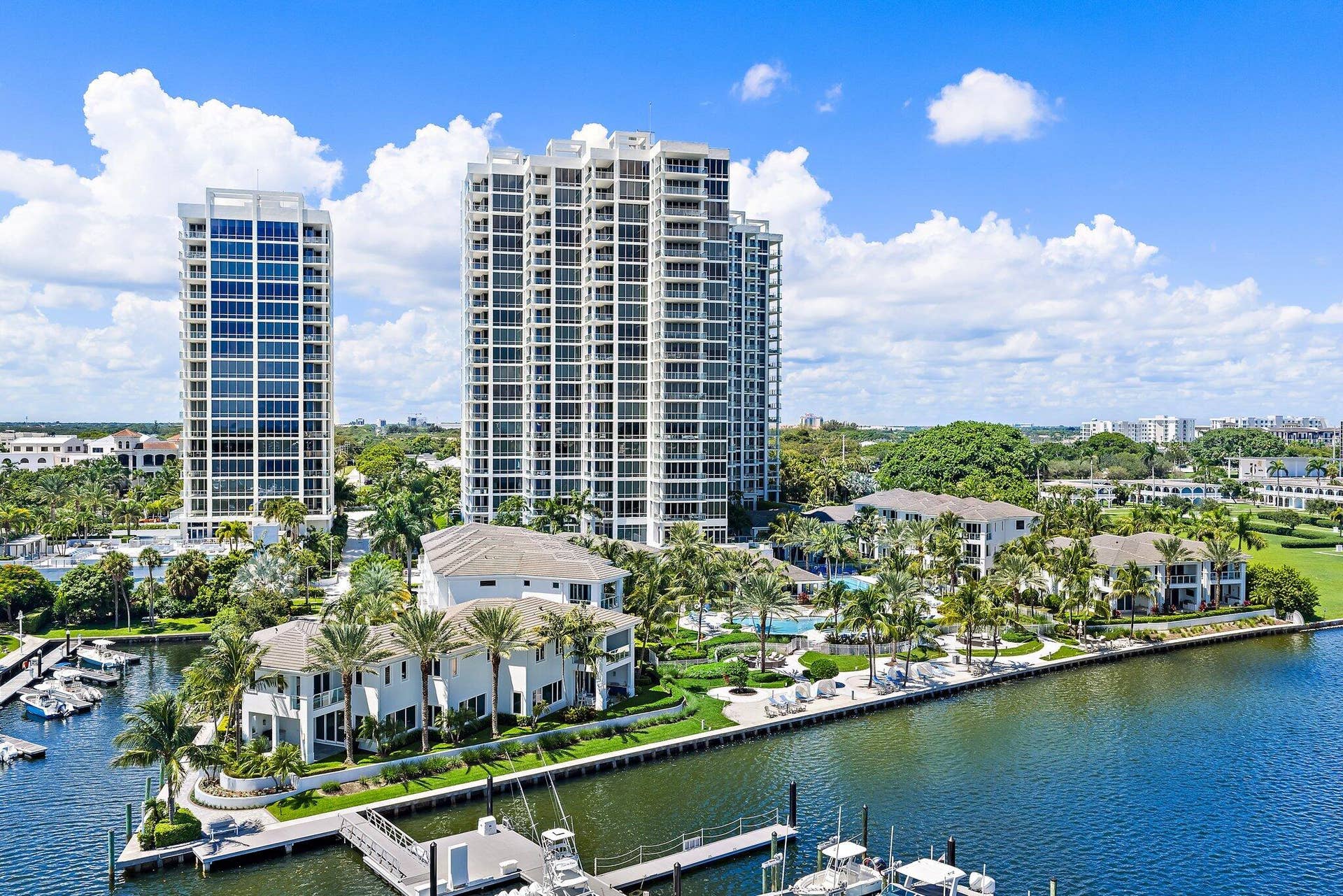 1 Water Club Way, #301, North Palm Beach, FL 33408 029-1WaterClubWay-301-NorthPalmBeach-SMA