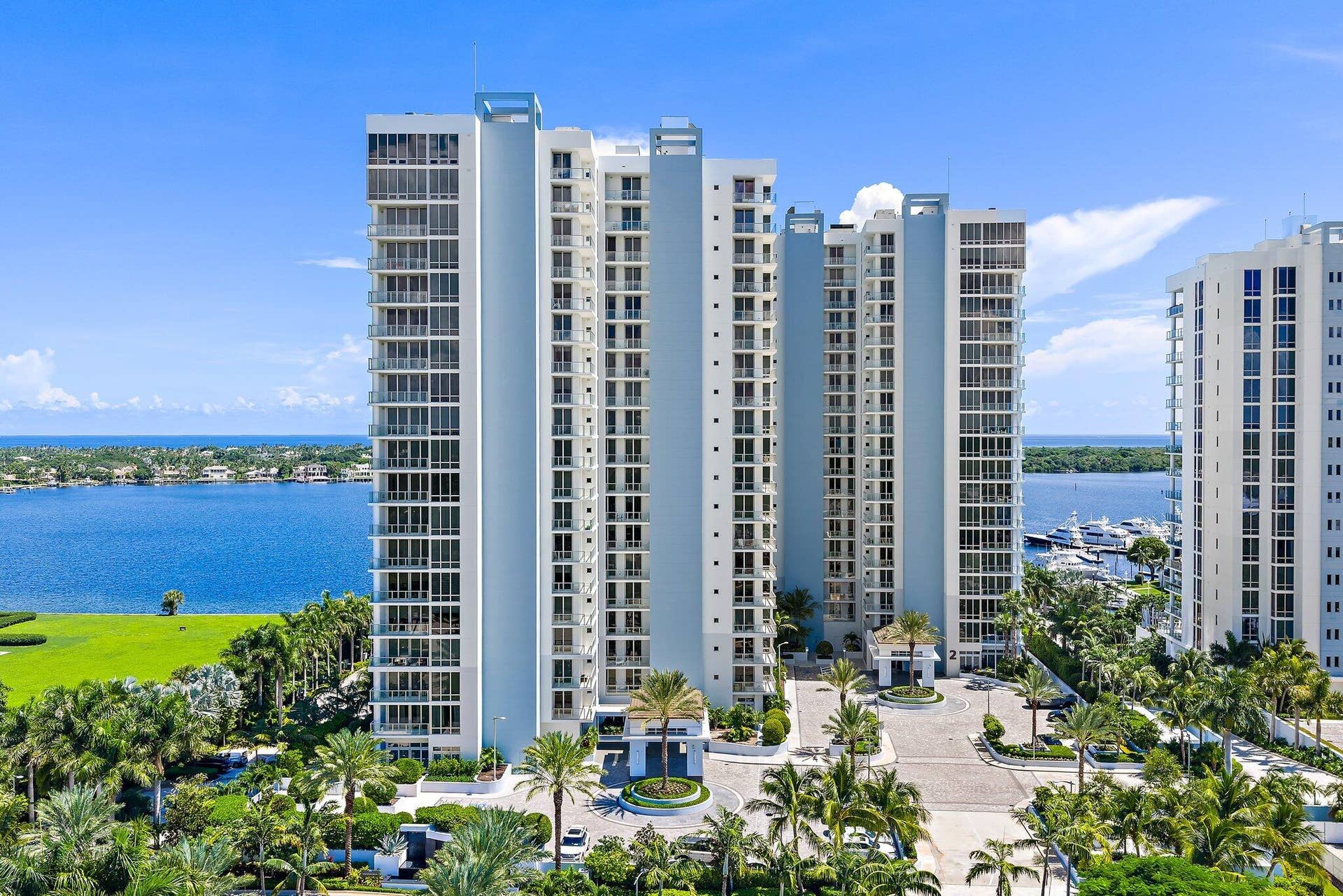 1 Water Club Way, #301, North Palm Beach, FL 33408 015-1WaterClubWay-301-NorthPalmBeach-SMA