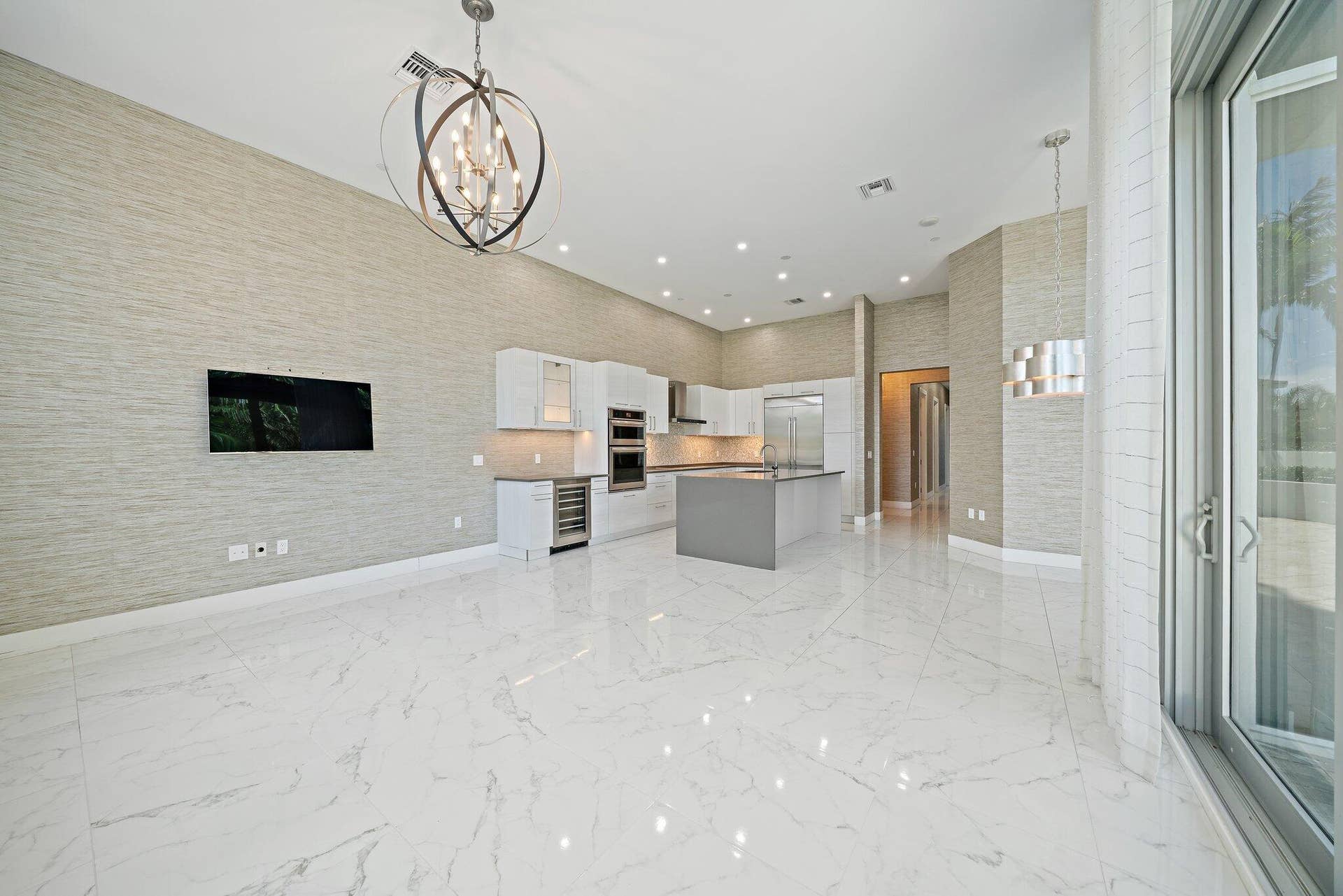1 Water Club Way, #301, North Palm Beach, FL 33408 061-1WaterClubWay-301-NorthPalmBeach-SMA