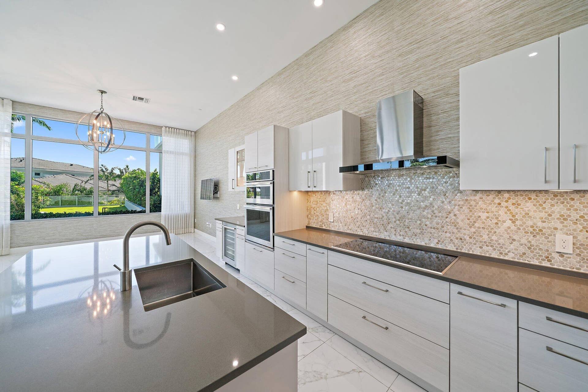 1 Water Club Way, #301, North Palm Beach, FL 33408 050-1WaterClubWay-301-NorthPalmBeach-SMA