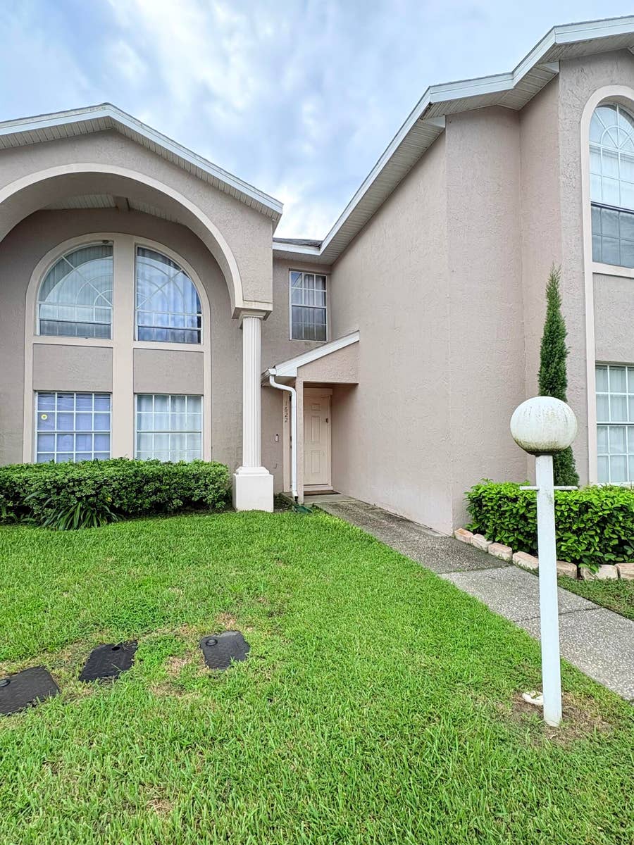Property photo for 1622 Windsor Oak Court, Kissimmee, FL